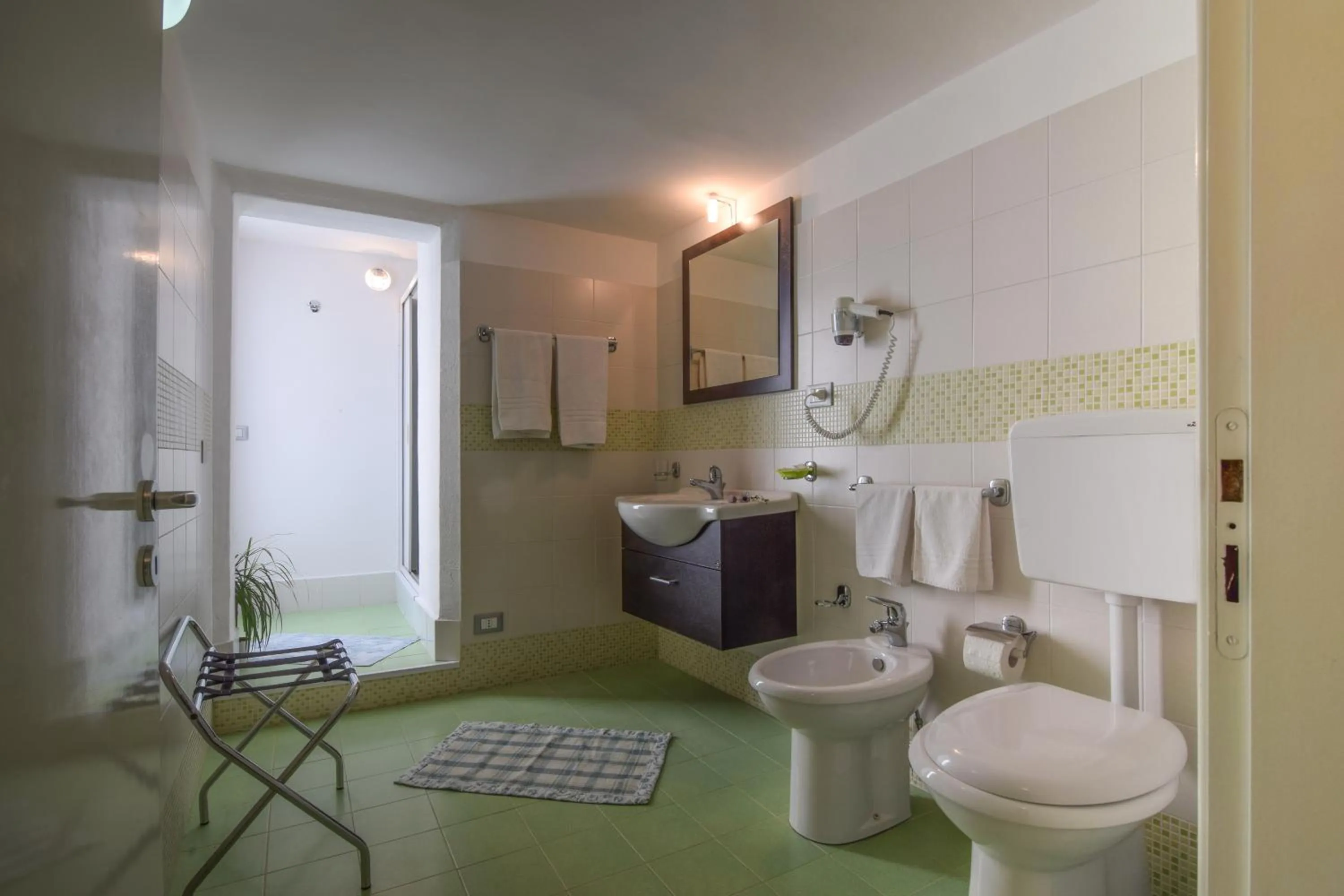 Toilet in B&B Alighieri 21