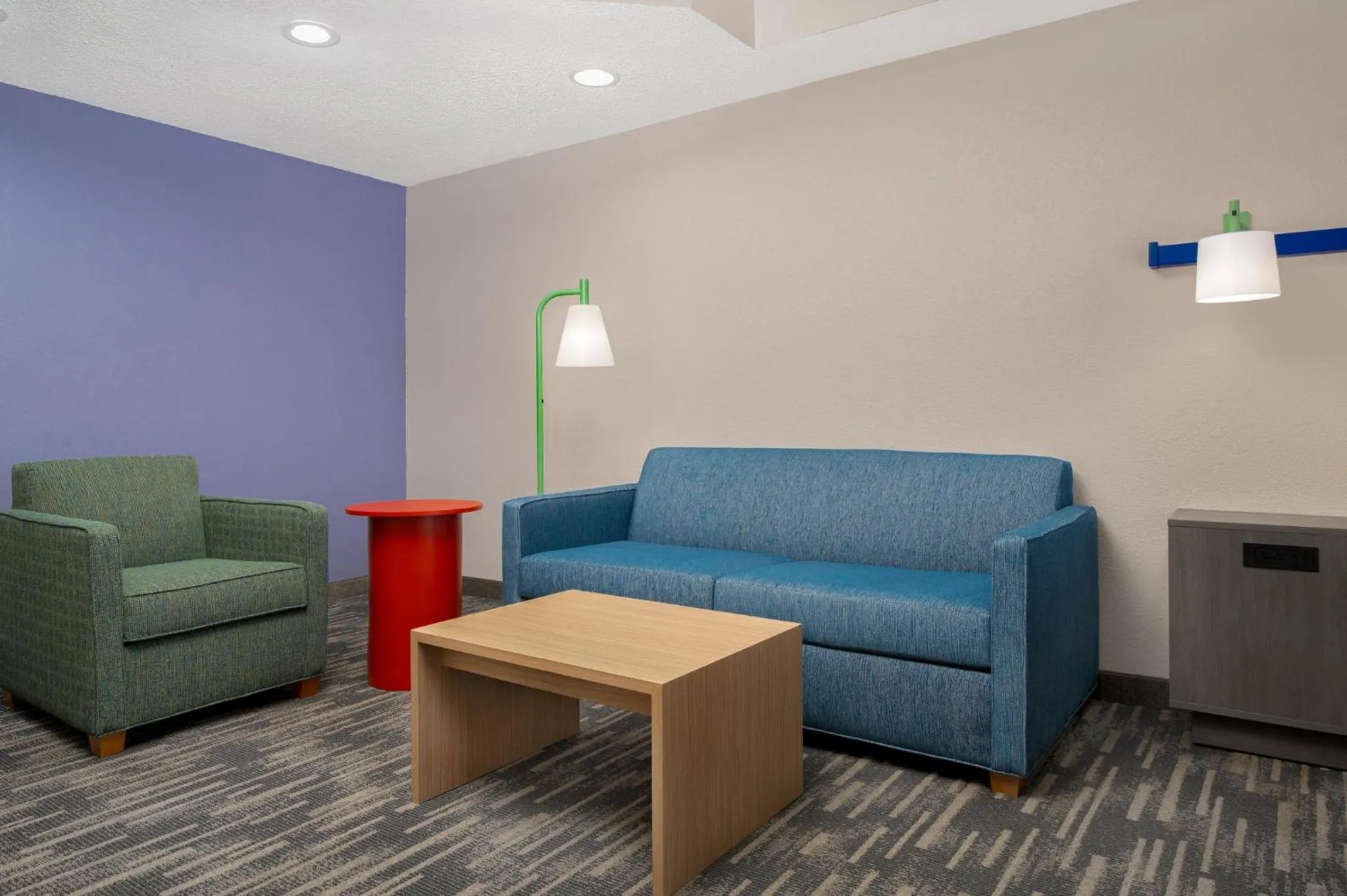 Photo of the whole room in Garner Hotel Evansville East by IHG