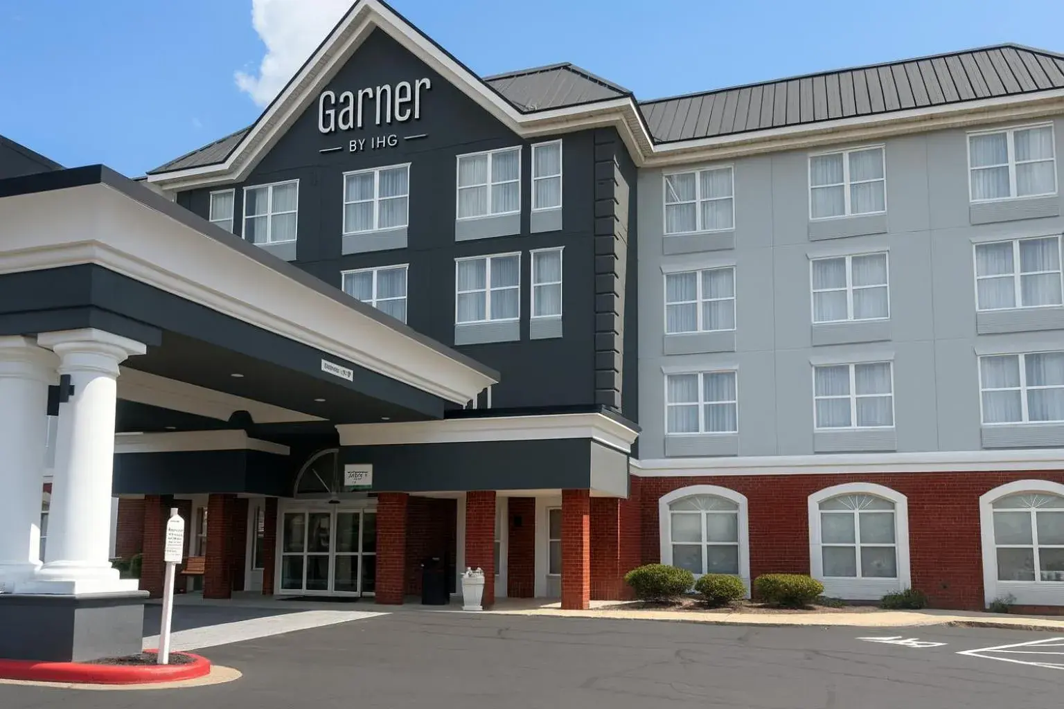 Property building in Garner Hotel Evansville East by IHG Property building in Garner Hotel Evansville East by IHG