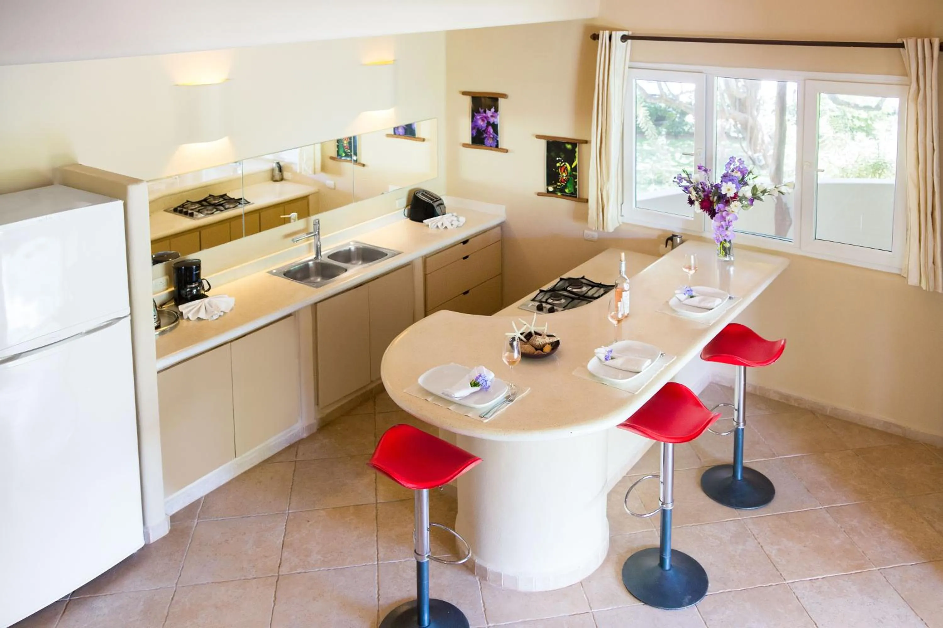 Kitchen or kitchenette in Hotel Alisei