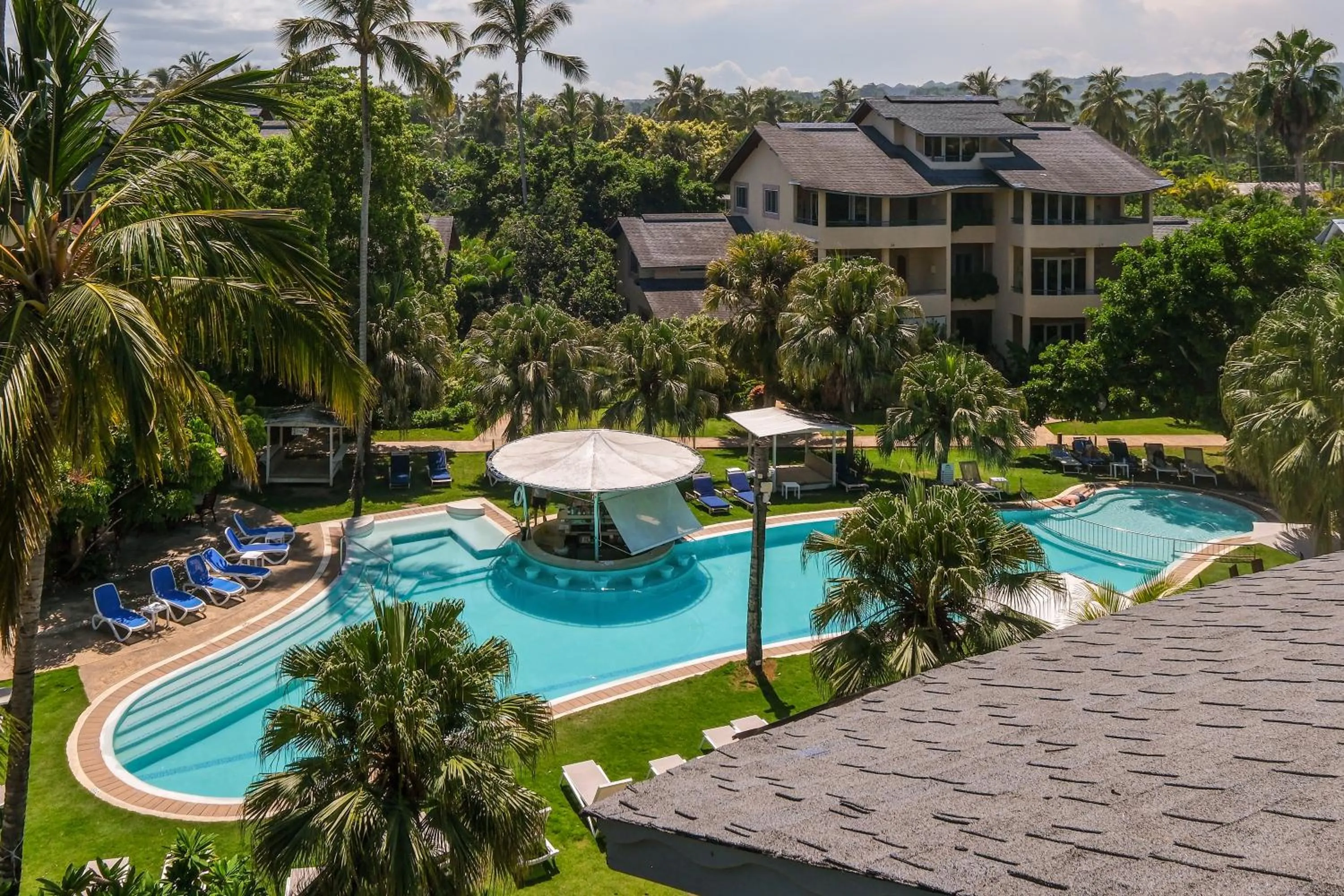Pool view in Hotel Alisei