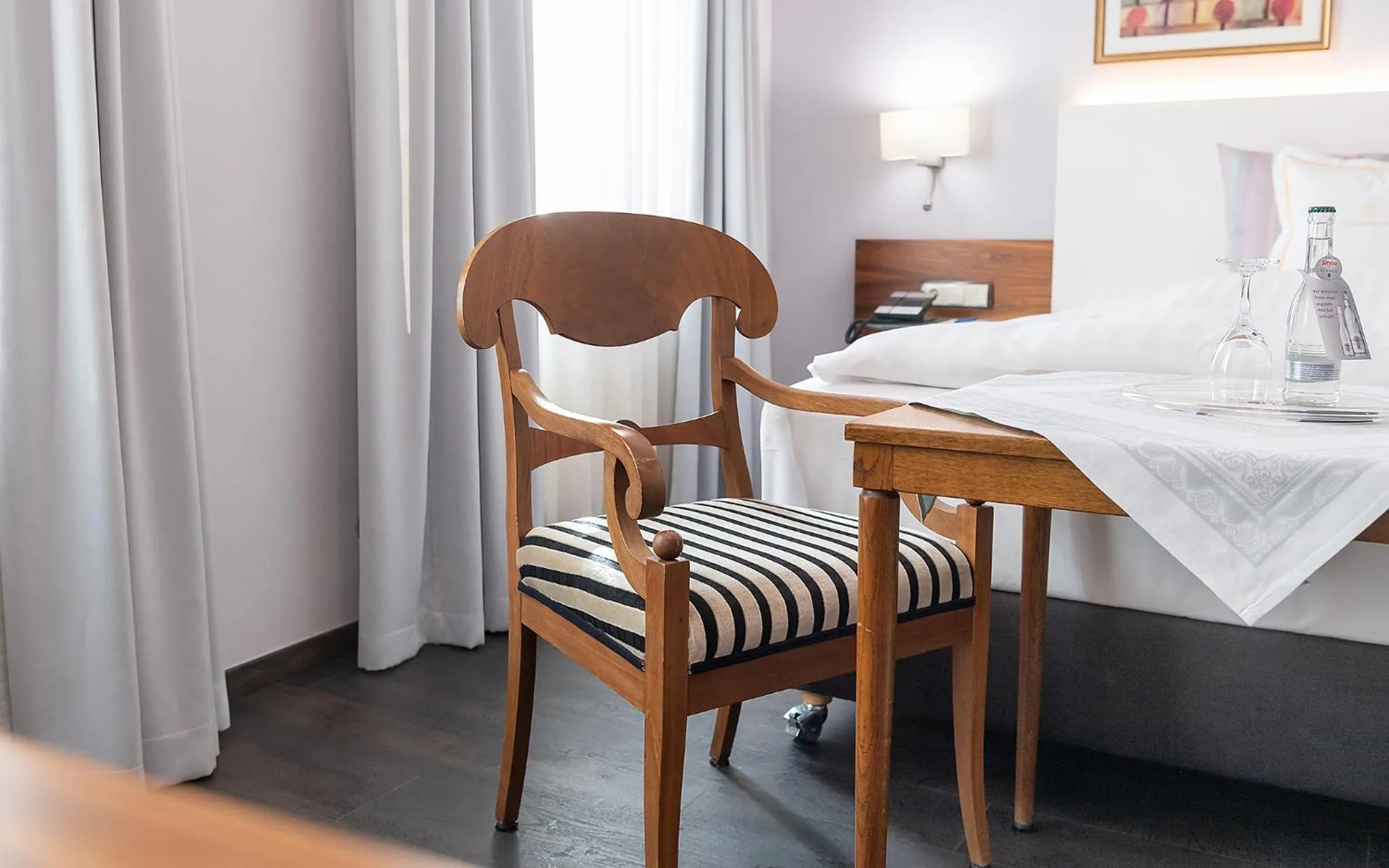 Photo of the whole room in RomanticHOTEL Goldener Karpfen