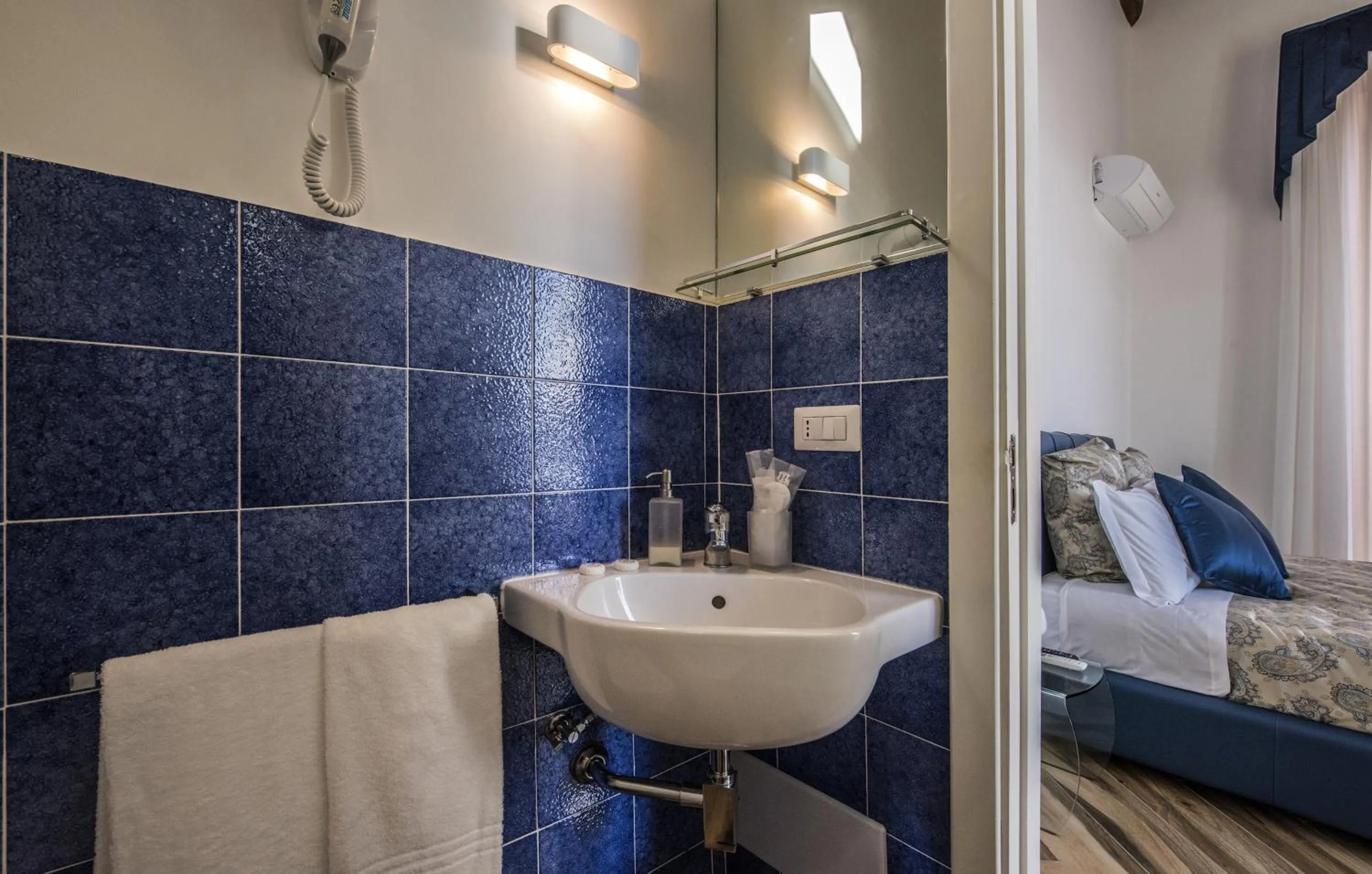 Bathroom in Mareluna Suite de Charme