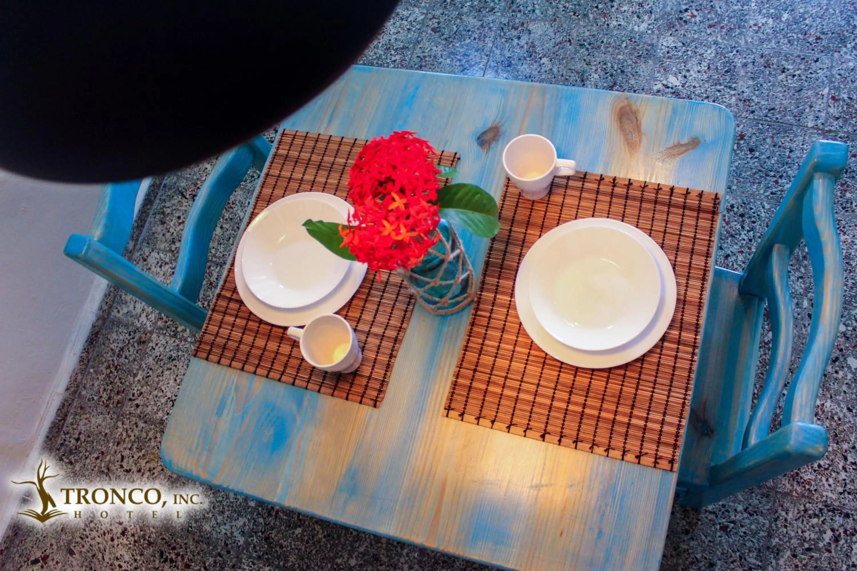 Dining area in Hotel El Tronco Inc