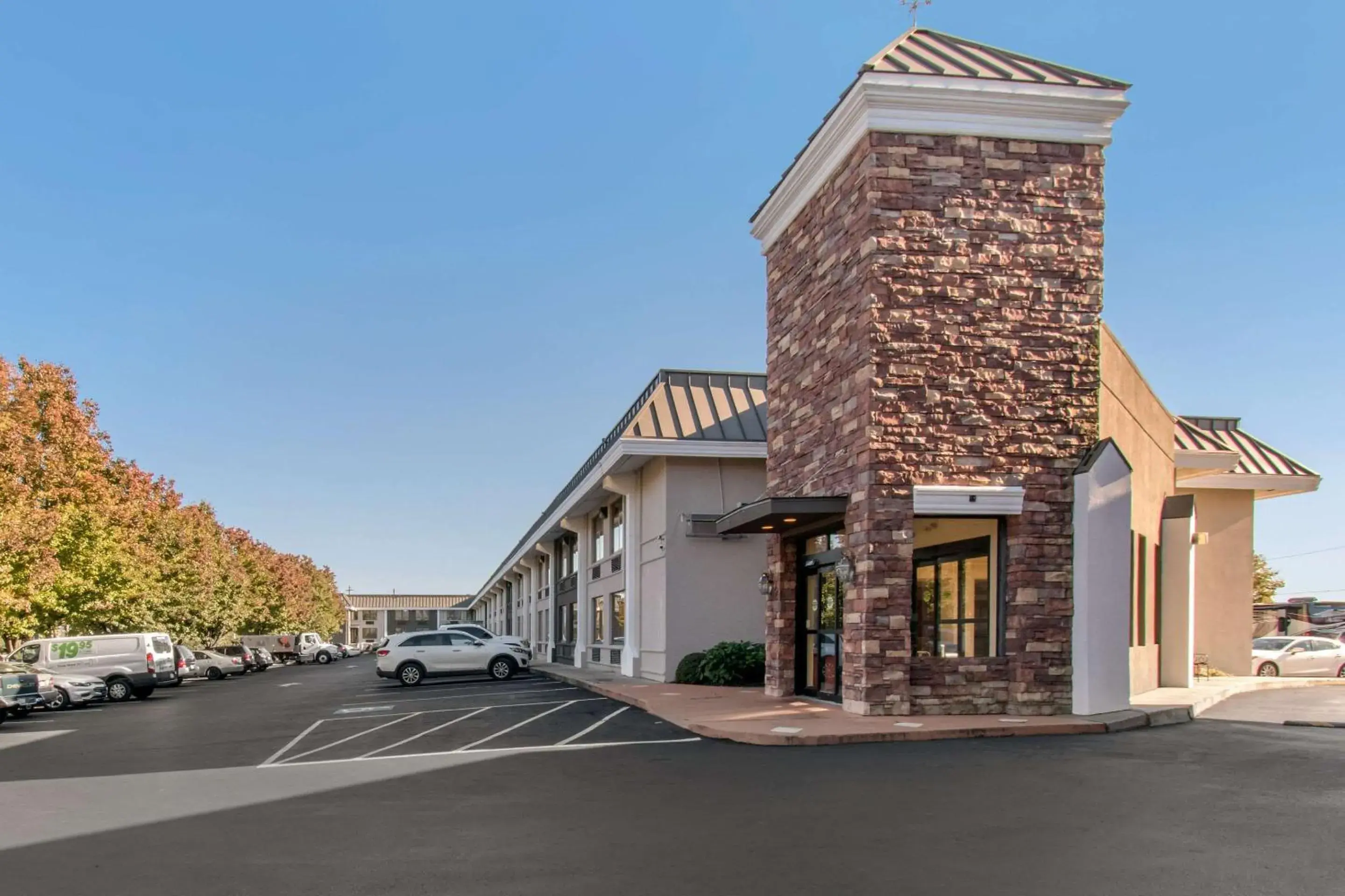 Property building in Hotel Hanna Property building in Hotel Hanna