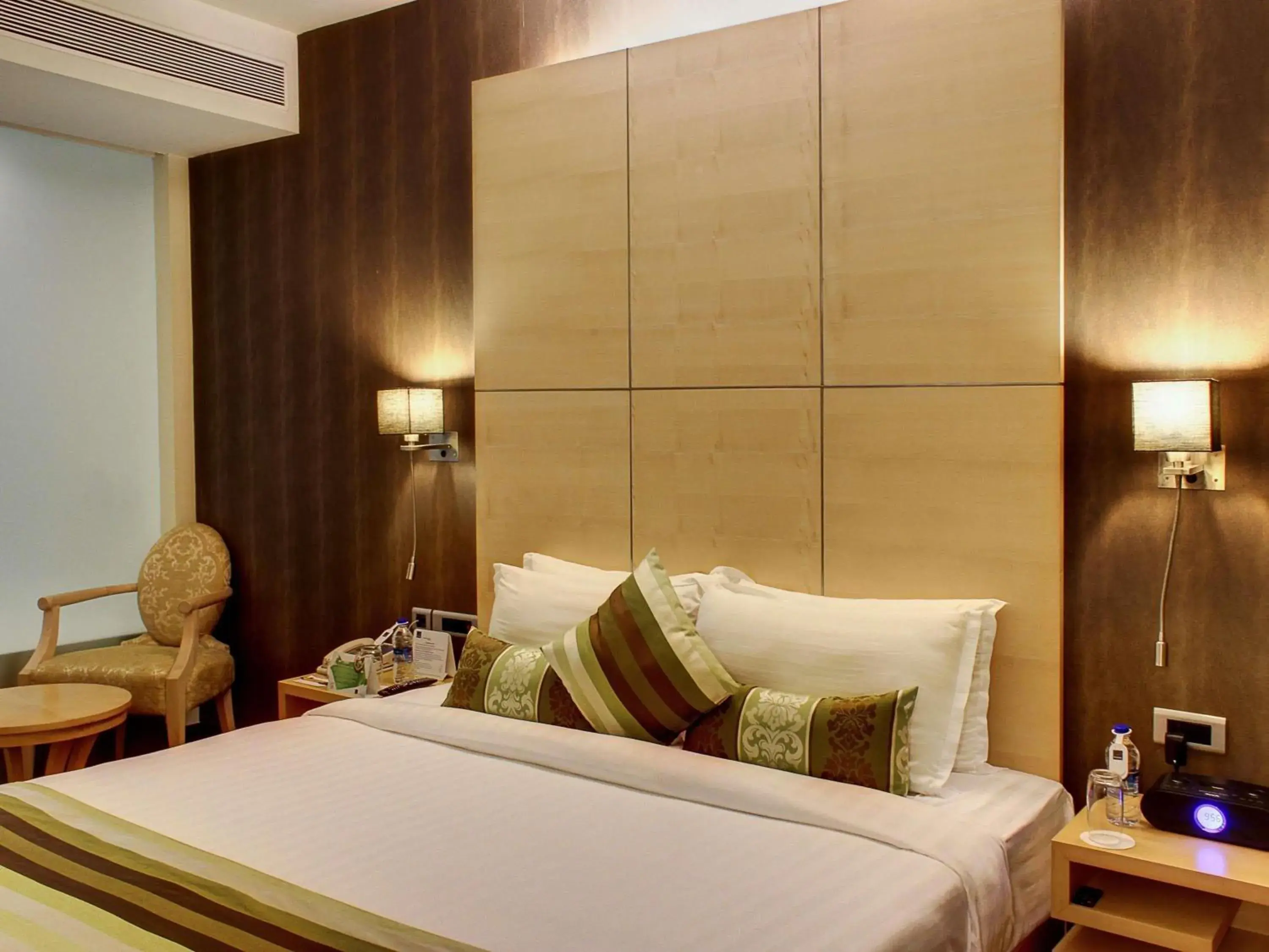 Junior Suite with Lounge Access - Happy Hours 6:30 PM to 8:30 PM in Novotel Hyderabad Airport Junior Suite with Lounge Access - Happy Hours 6:30 PM to 8:30 PM in Novotel Hyderabad Airport