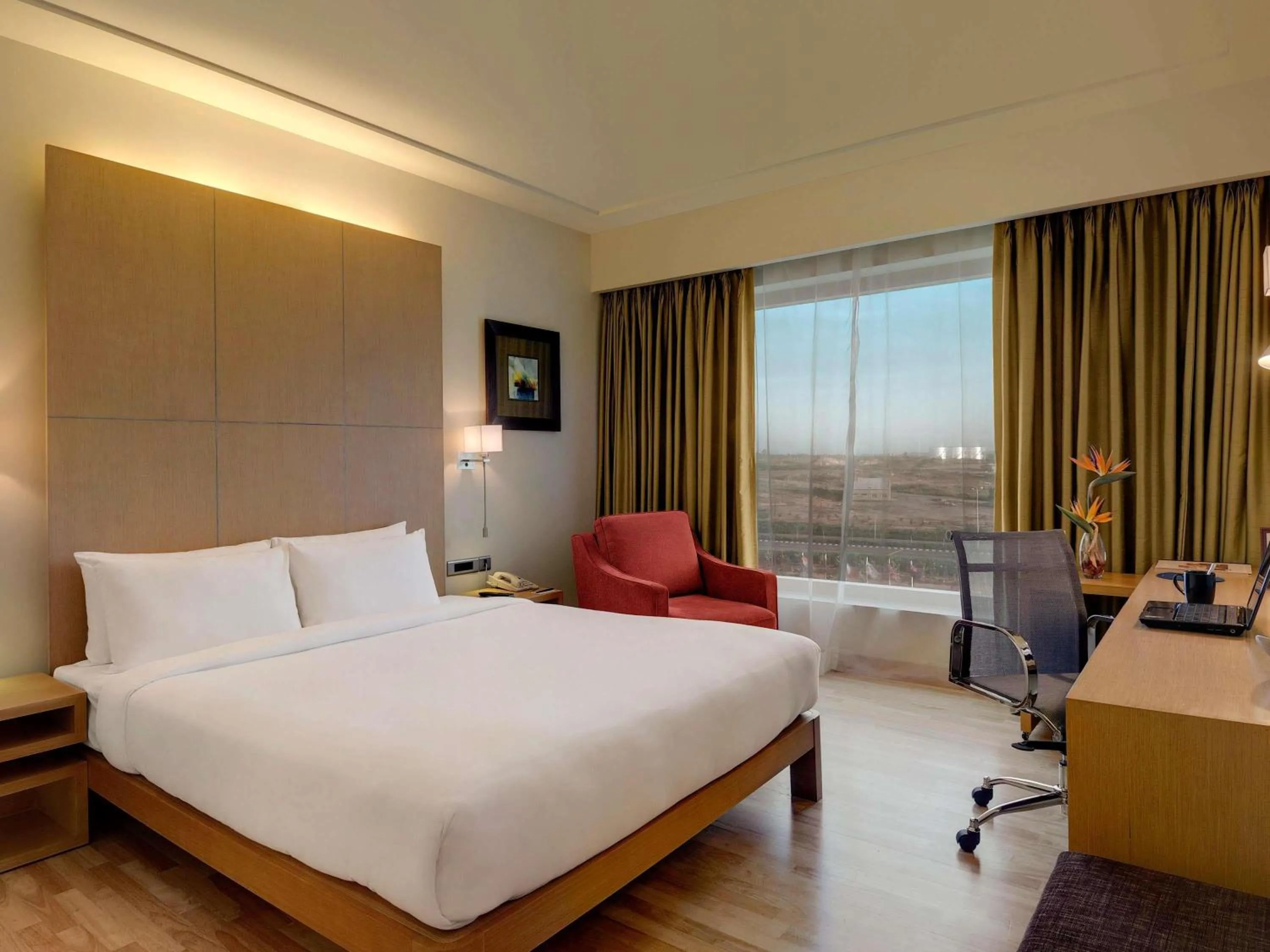Bedroom, Bed in Novotel Hyderabad Airport
