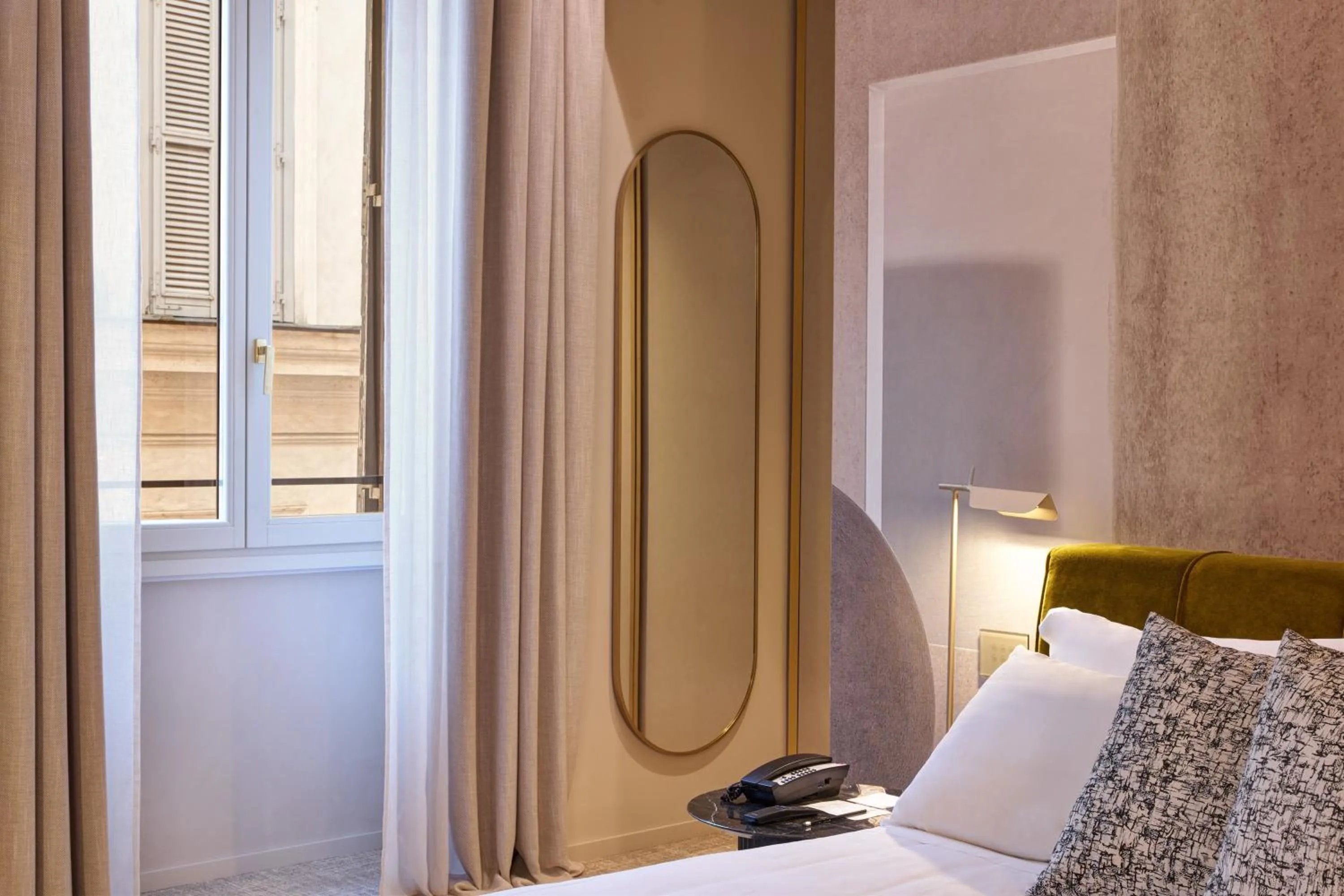 Bedroom, Bed in Borghese Contemporary Hotel