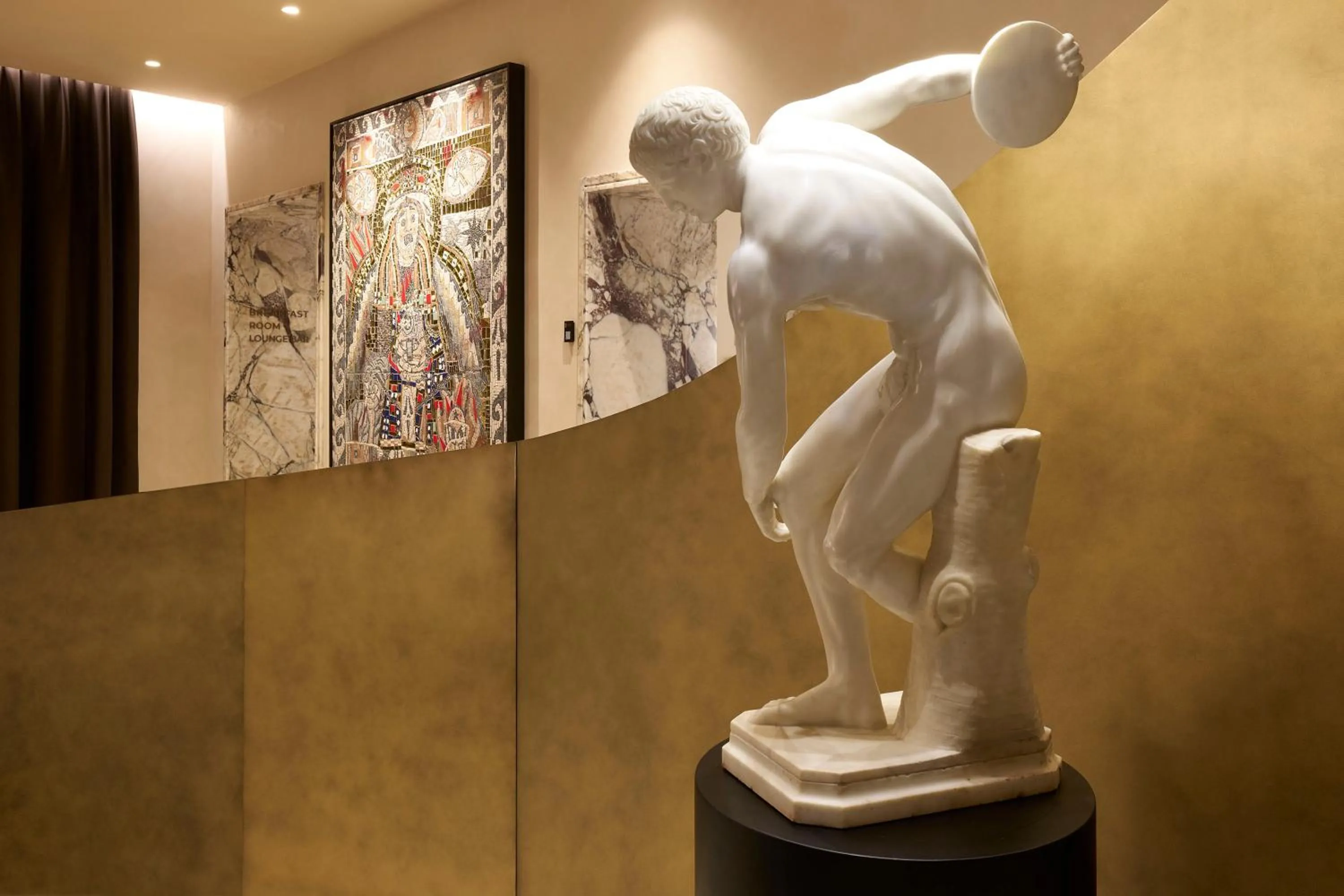 Lobby or reception in Borghese Contemporary Hotel