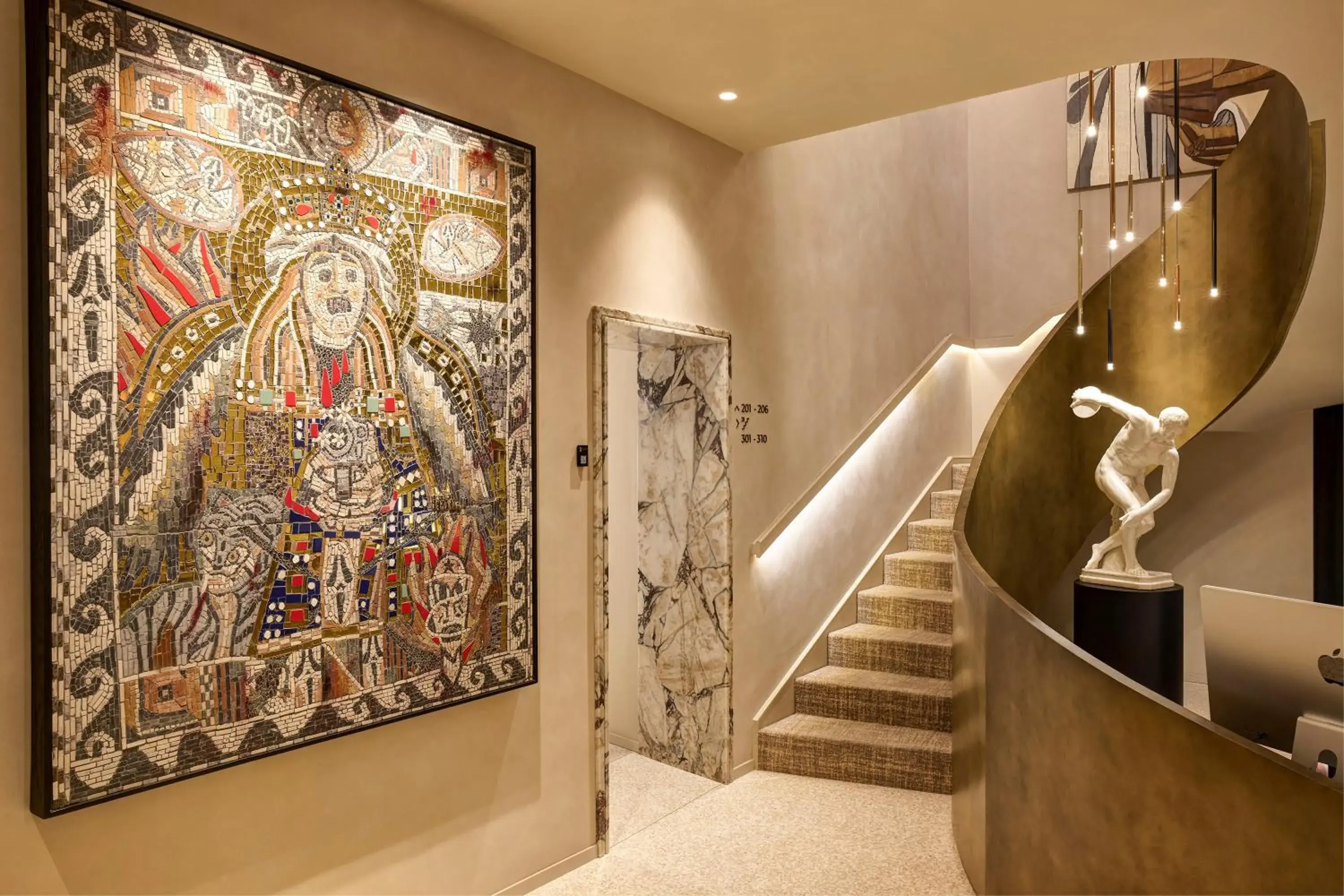 Lobby or reception in Borghese Contemporary Hotel Lobby or reception in Borghese Contemporary Hotel