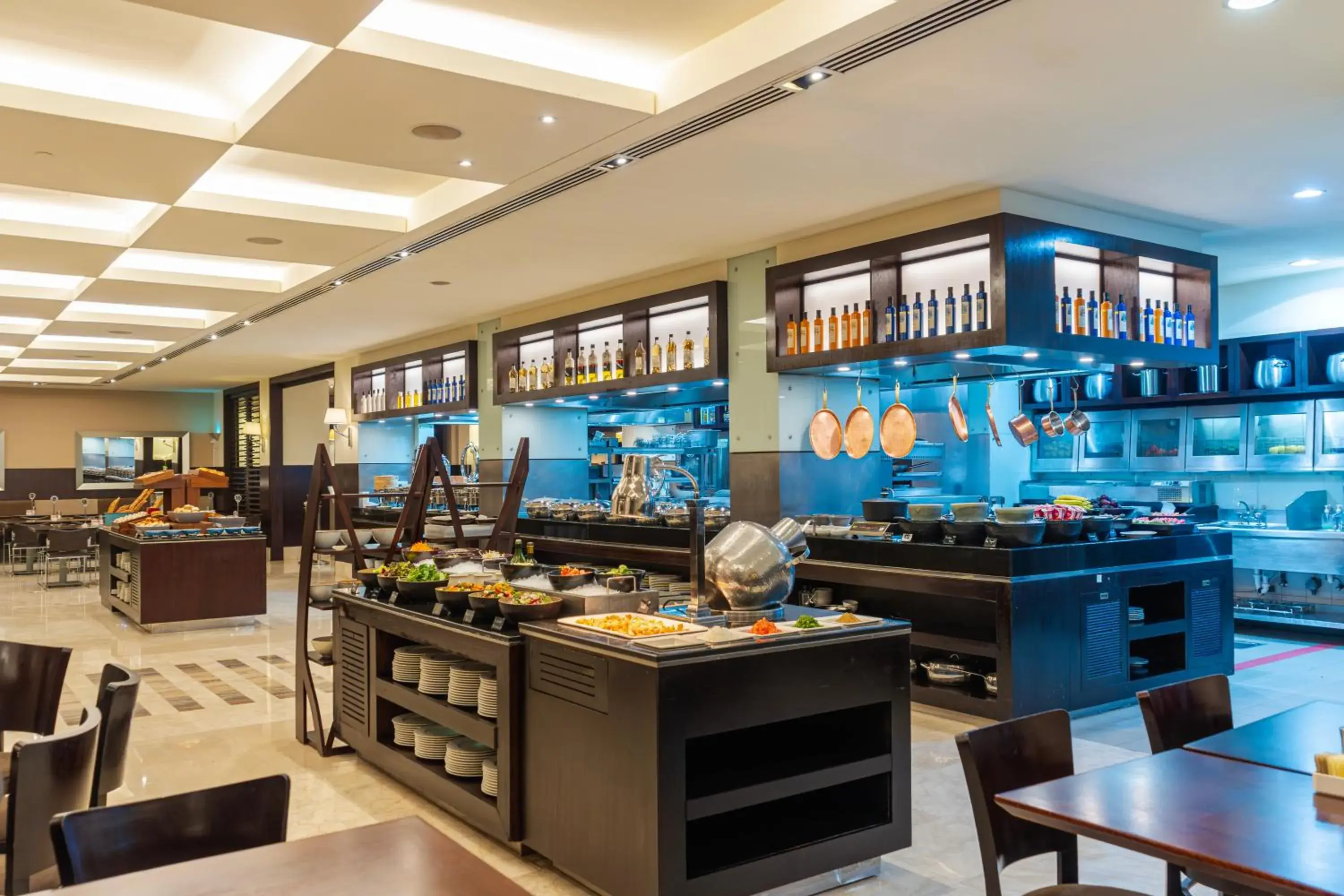 Breakfast in Hyatt Regency Galleria Residence Dubai Breakfast in Hyatt Regency Galleria Residence Dubai