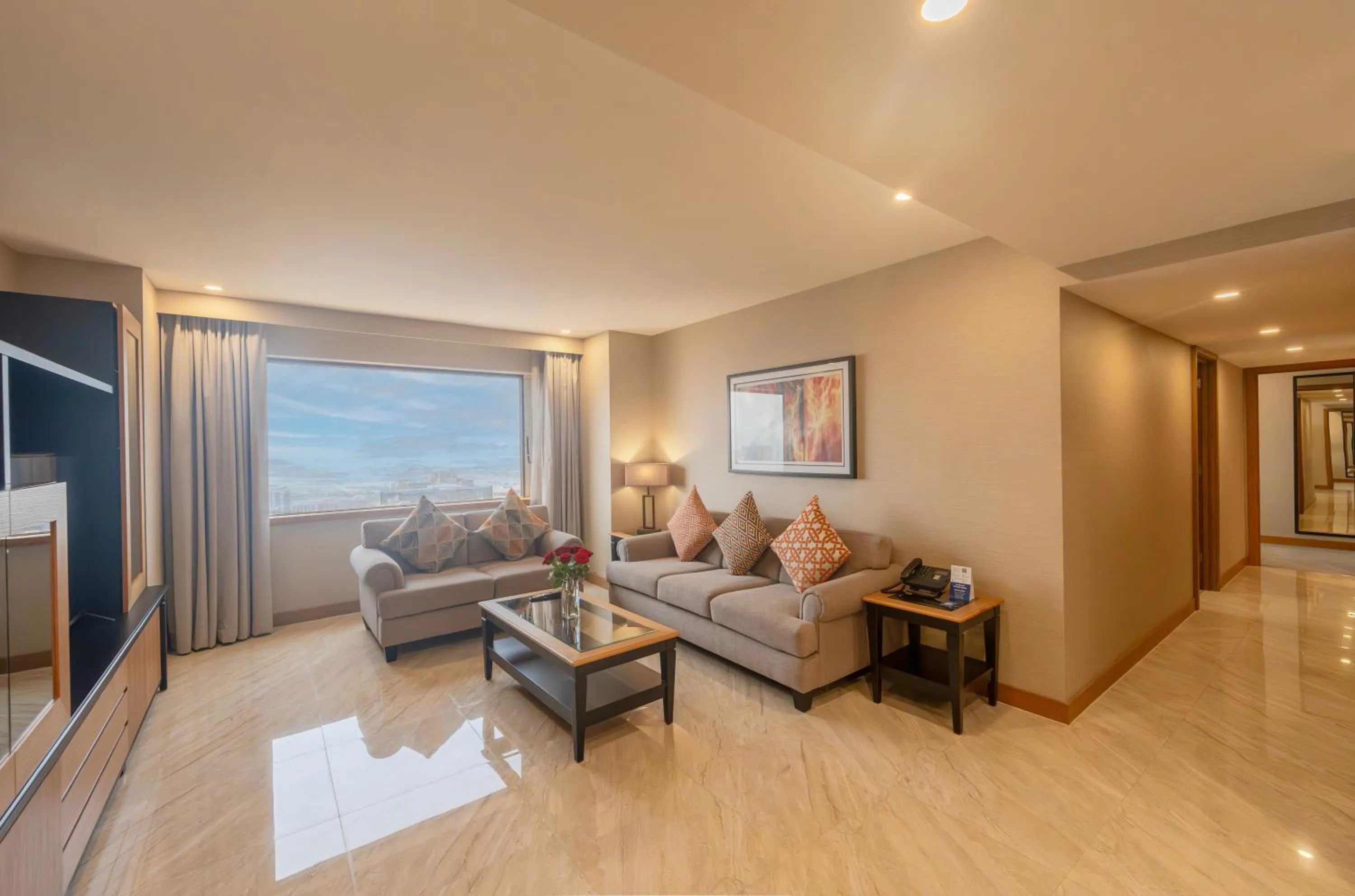 TV and multimedia in Hyatt Regency Galleria Residence Dubai