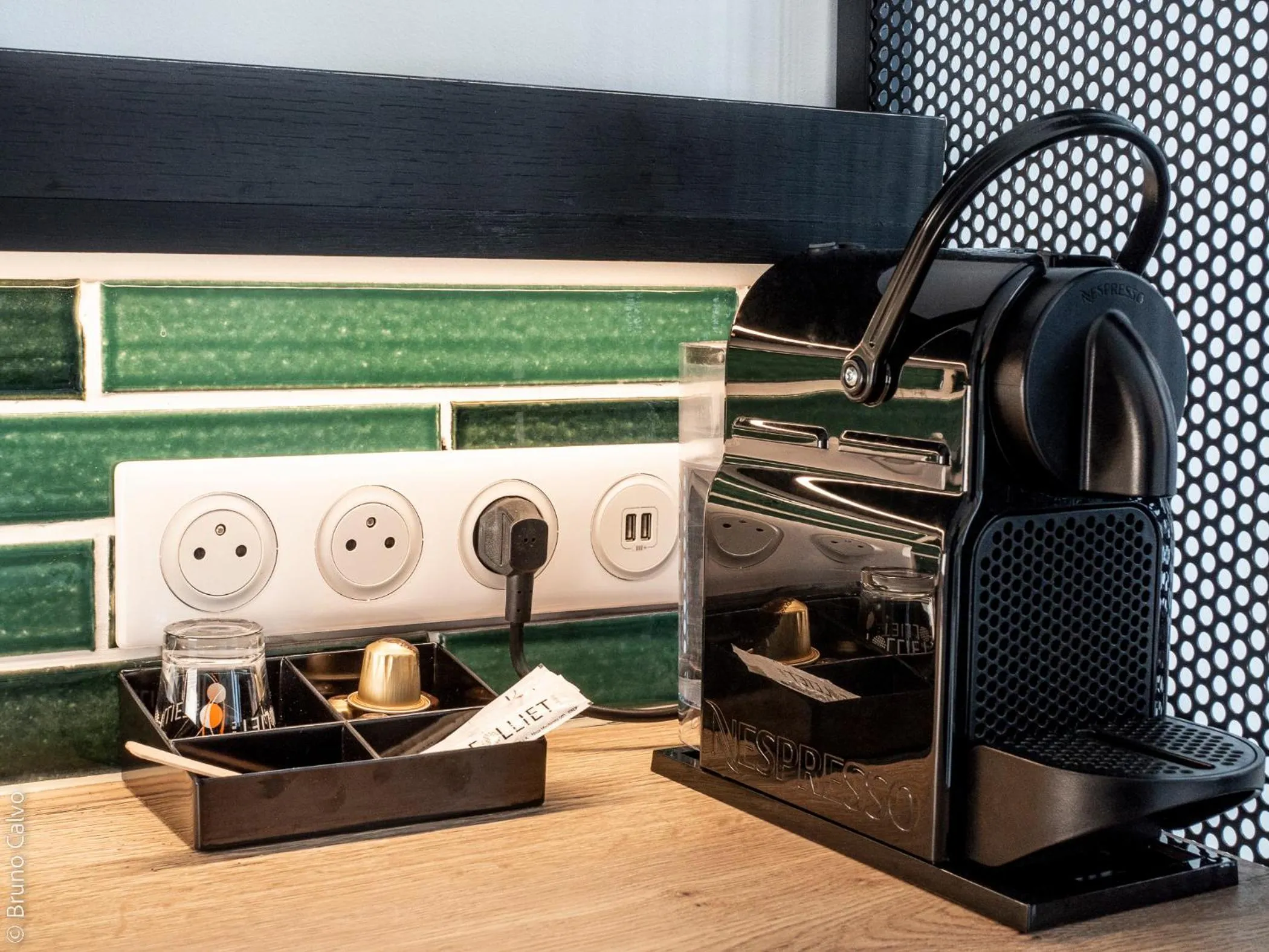 Coffee/tea facilities in 26 Faubourg - Ex-Hotel de Reims