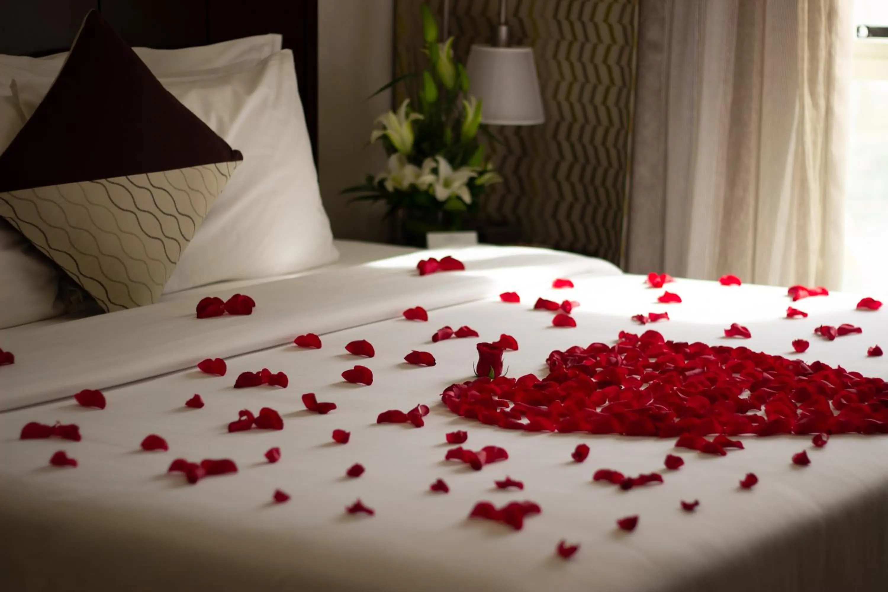 Bed in Savoy Suites Hotel Apartment - Dubai