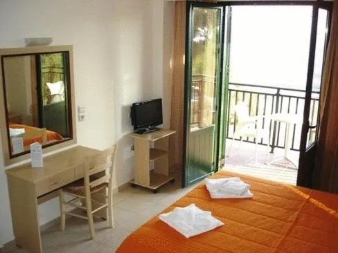 Bed in Margarita Beach Hotel