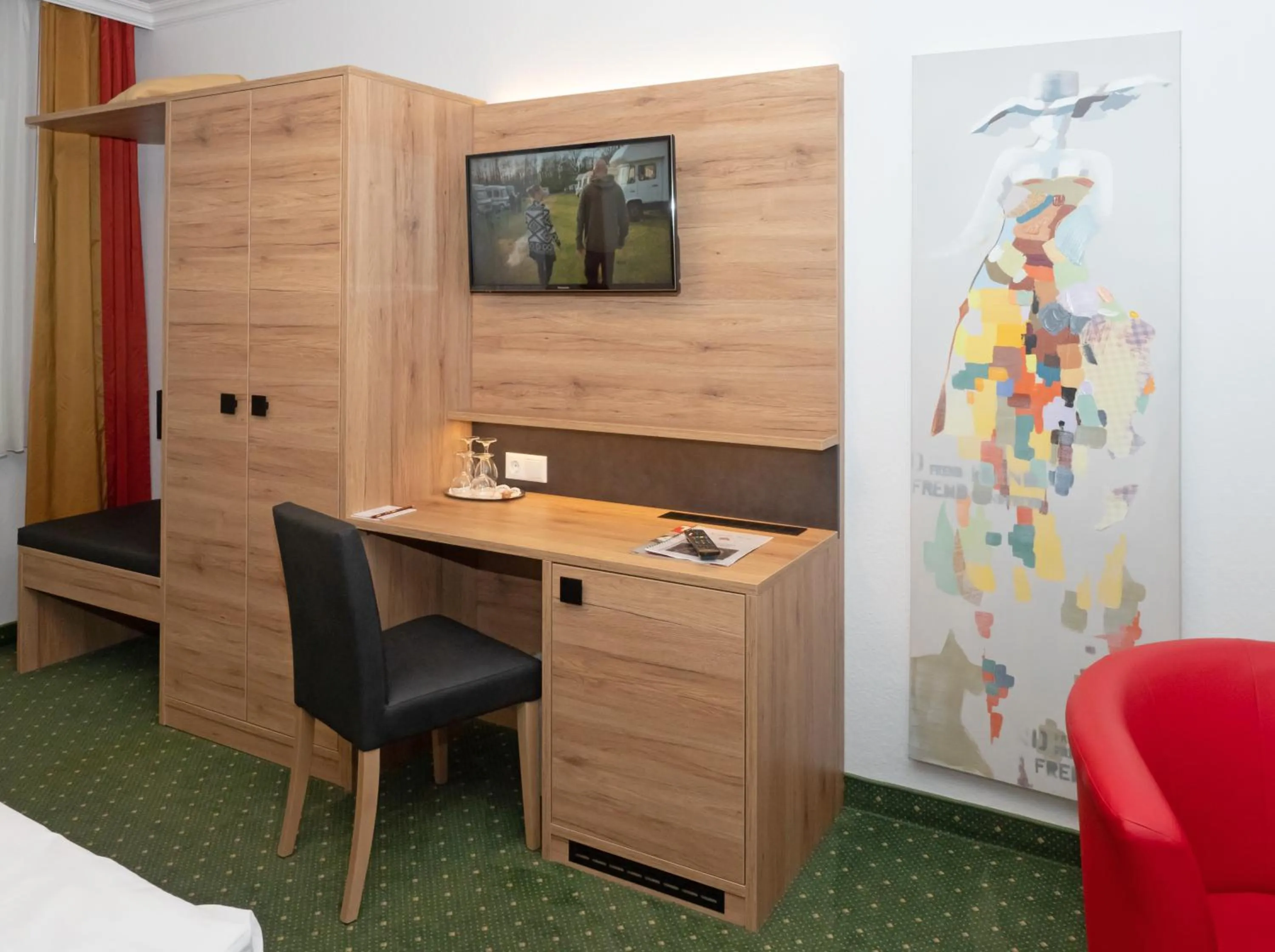 Photo of the whole room in Hotel St. Georg Garni