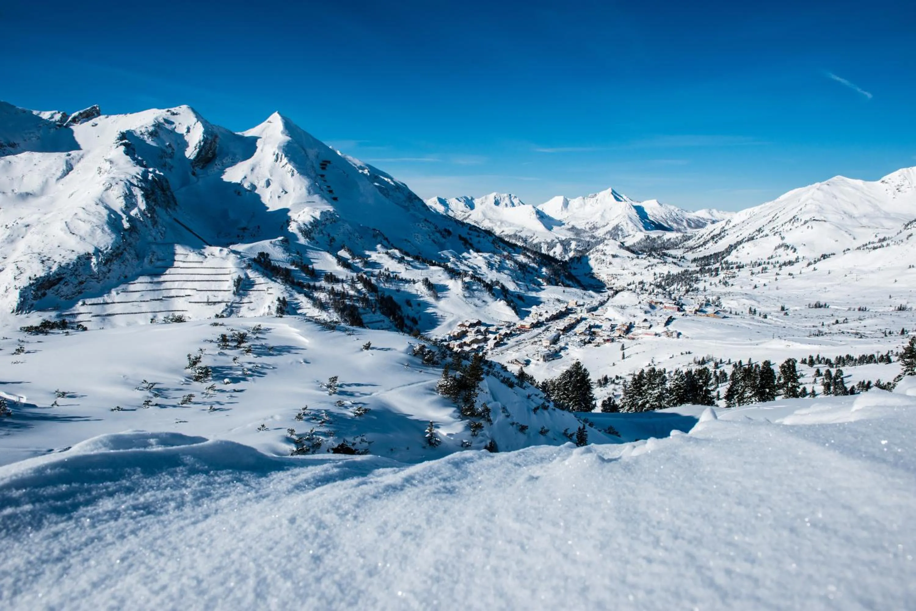 Skiing in Hotel Zehnerkar & Hotel Obertauern