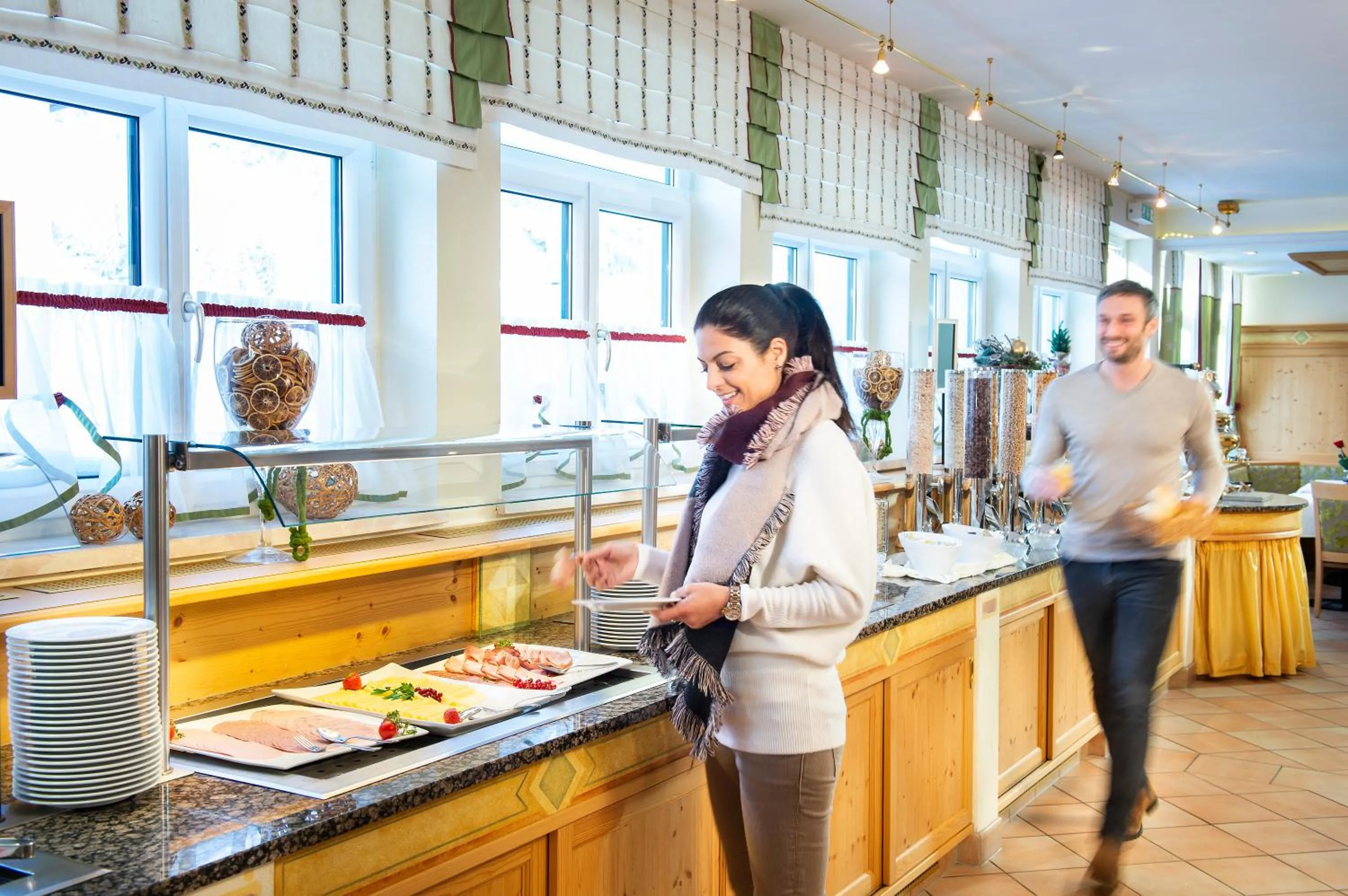 Buffet breakfast in Hotel Zehnerkar & Hotel Obertauern