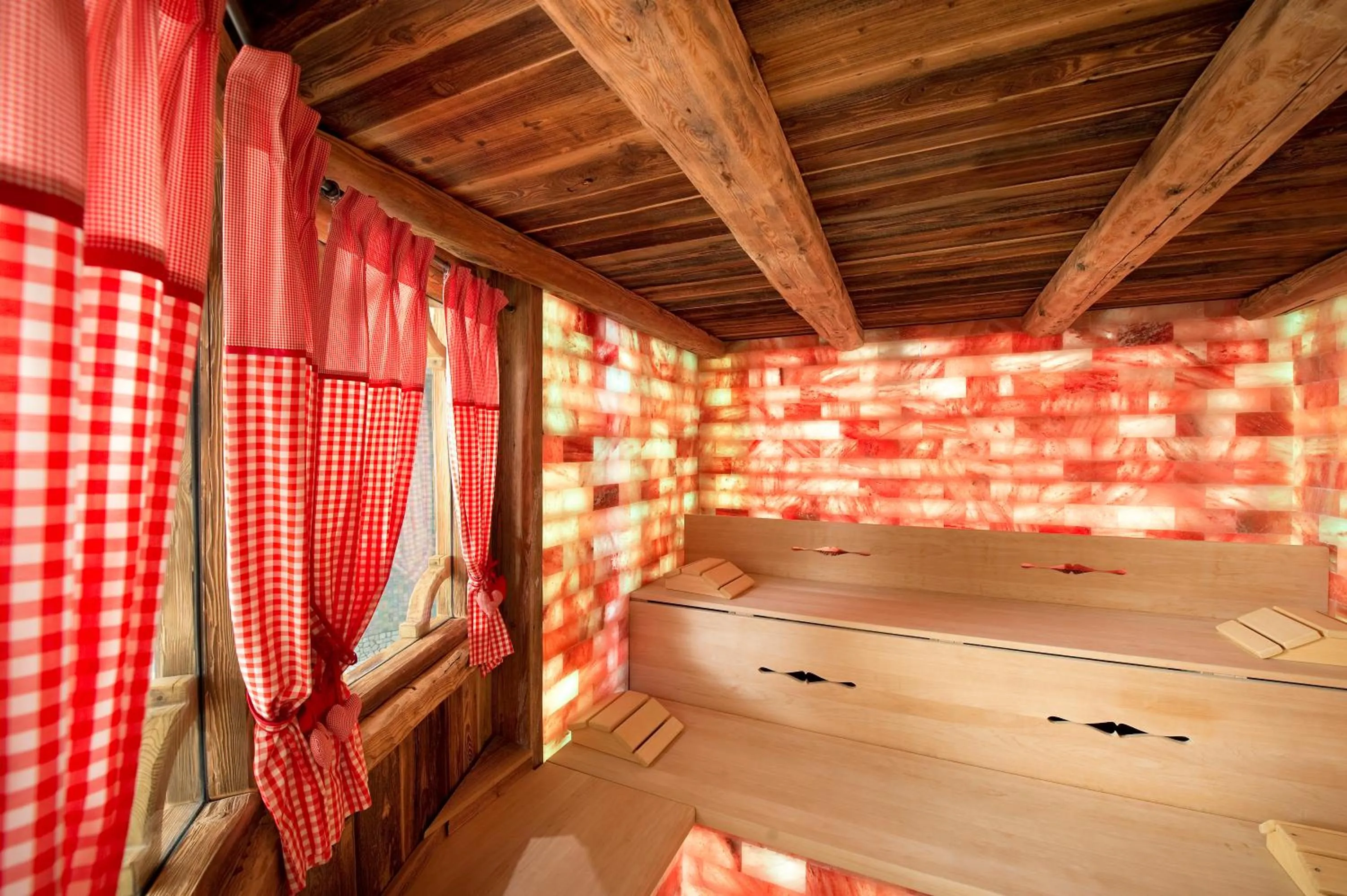 Sauna in Hotel Zehnerkar & Hotel Obertauern