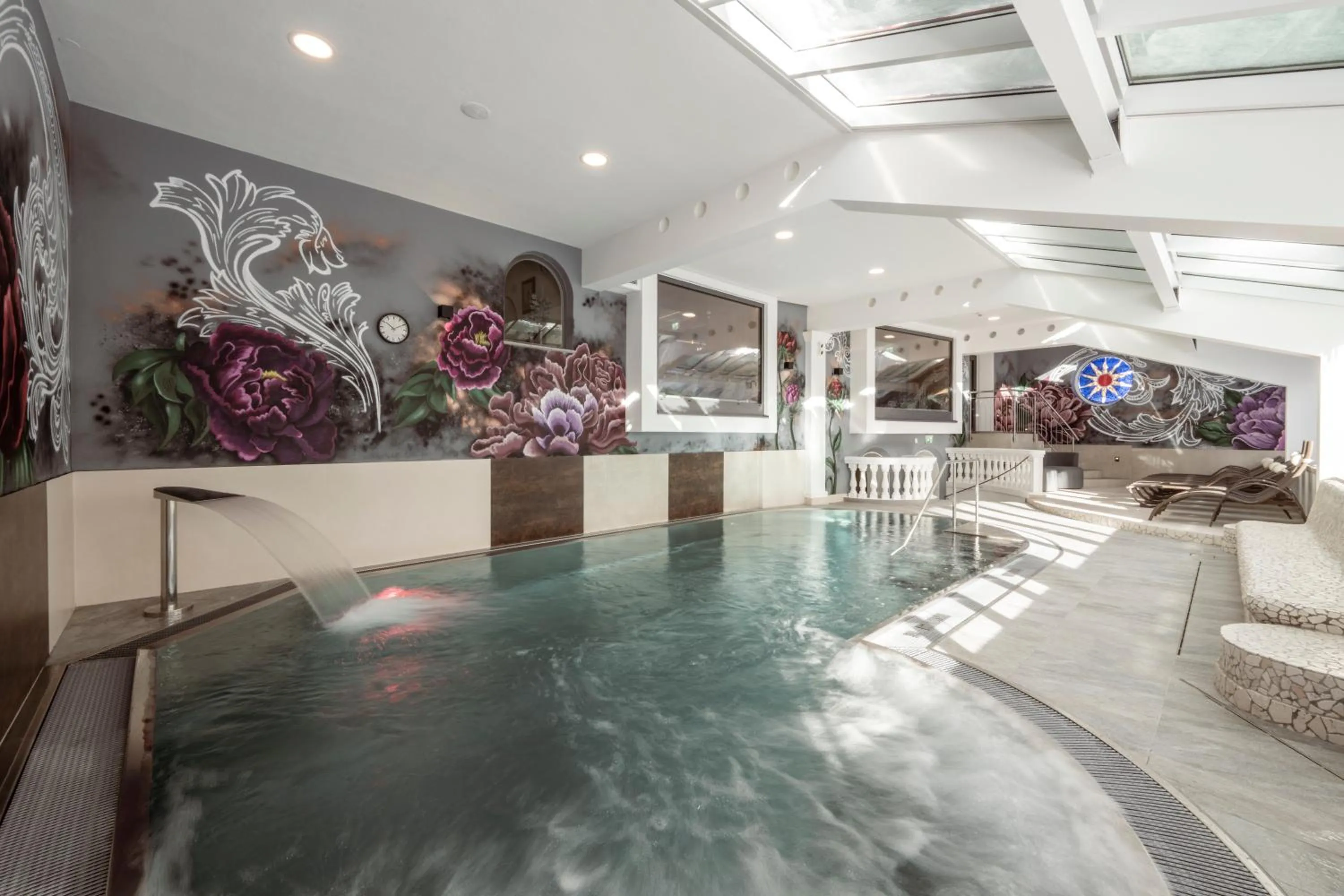 Swimming pool in Hotel Zehnerkar & Hotel Obertauern