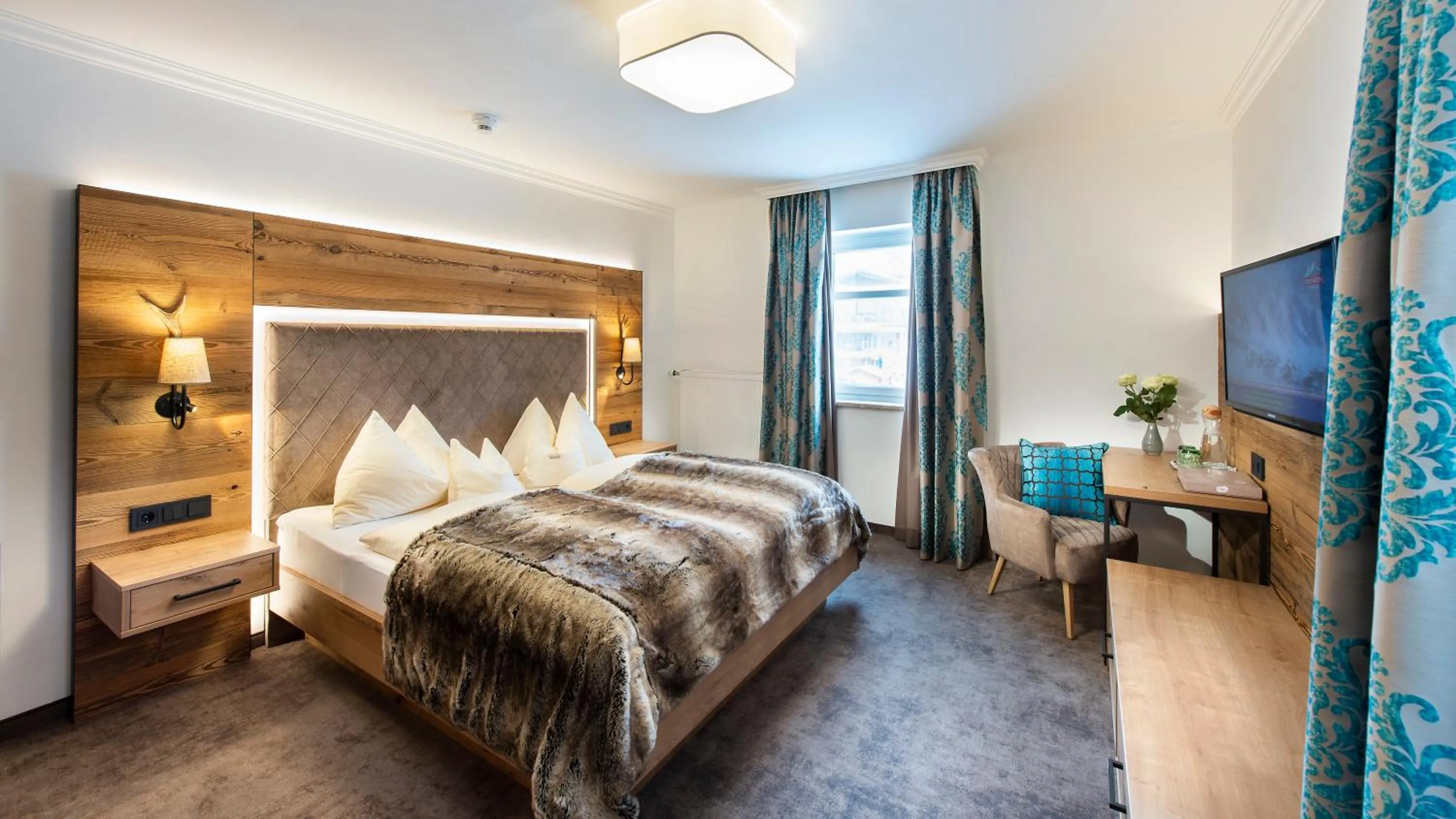 Bed in Hotel Zehnerkar & Hotel Obertauern
