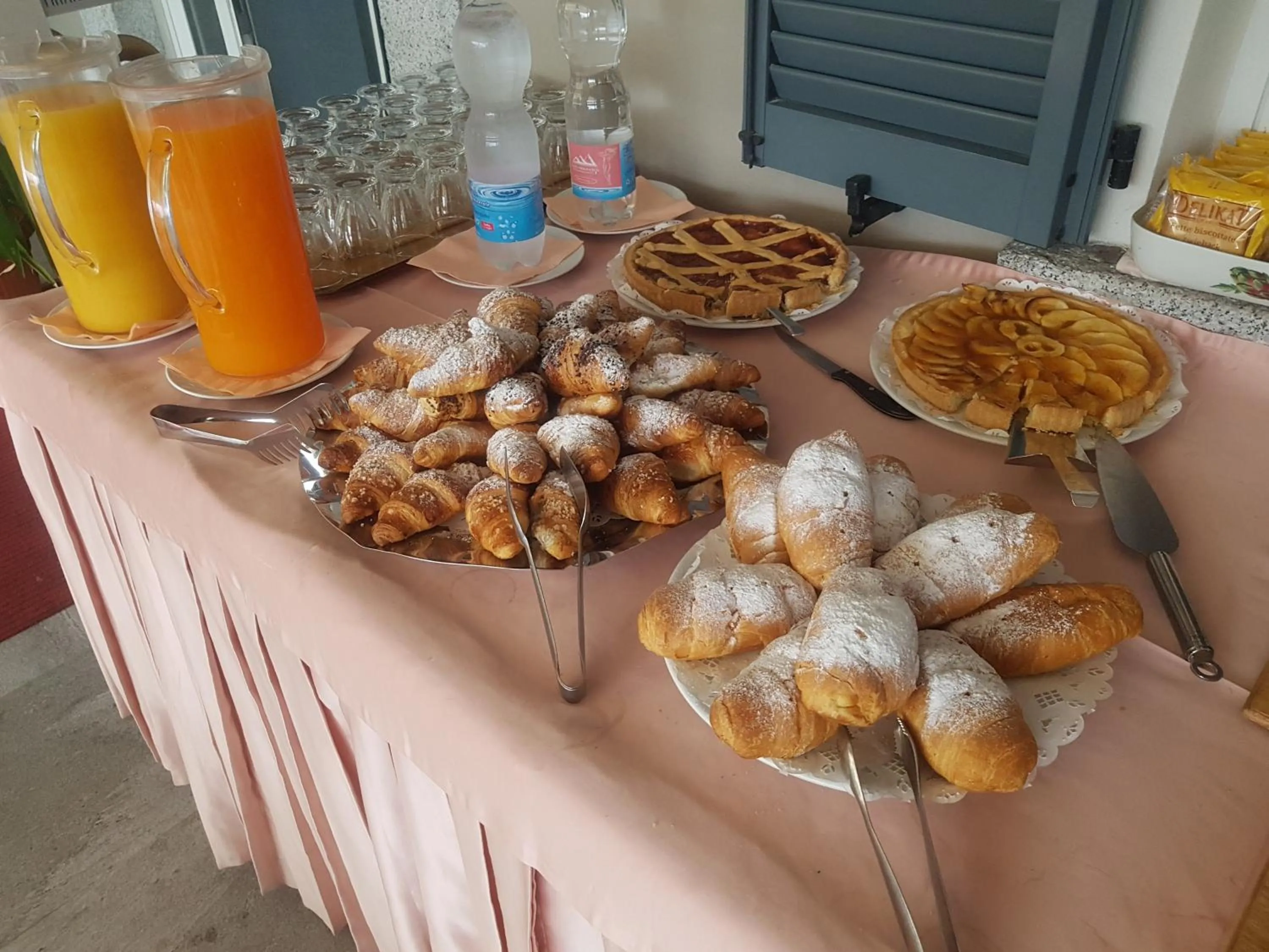 Restaurant/places to eat in Hotel Due Palme