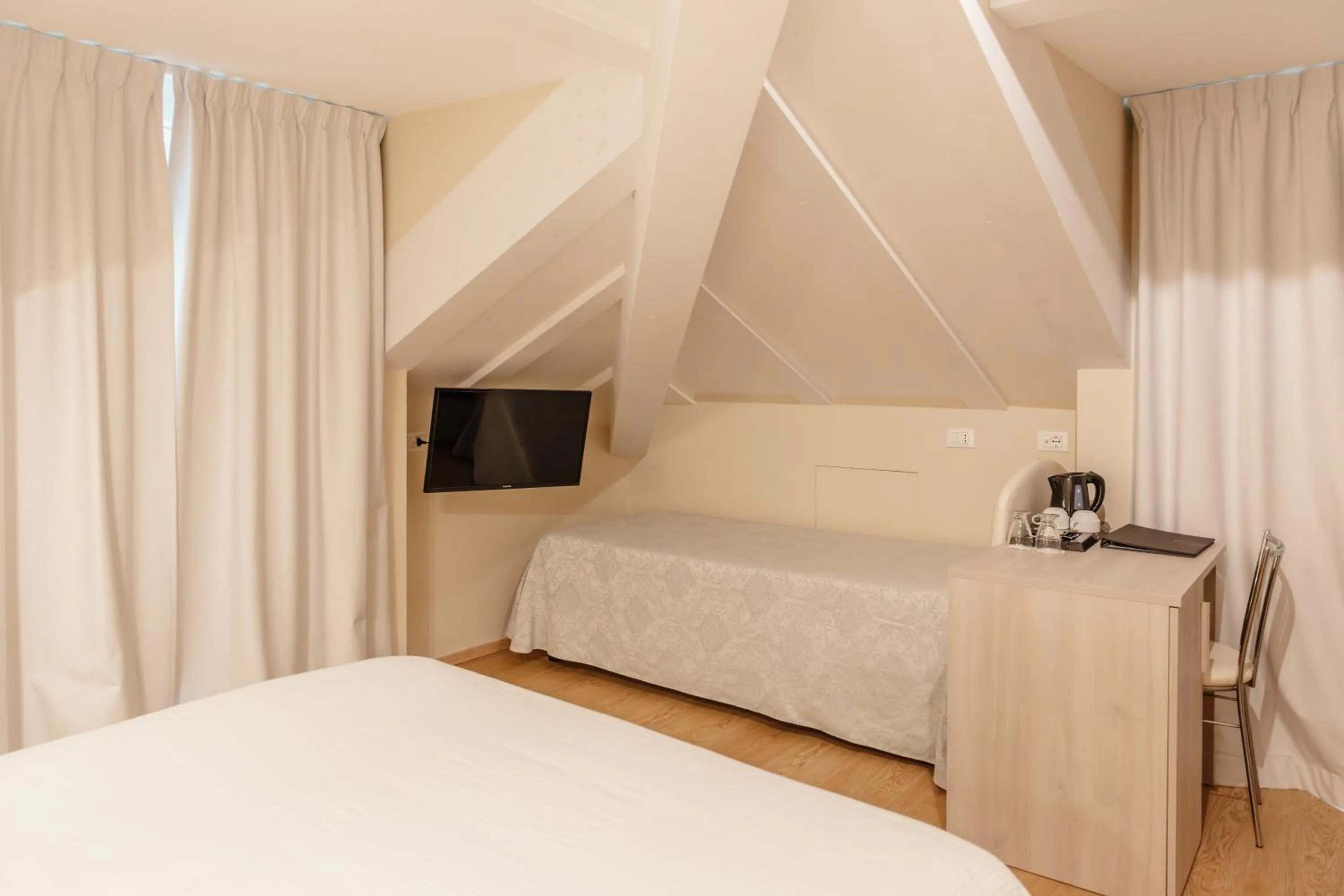 Bed in Hotel Due Palme