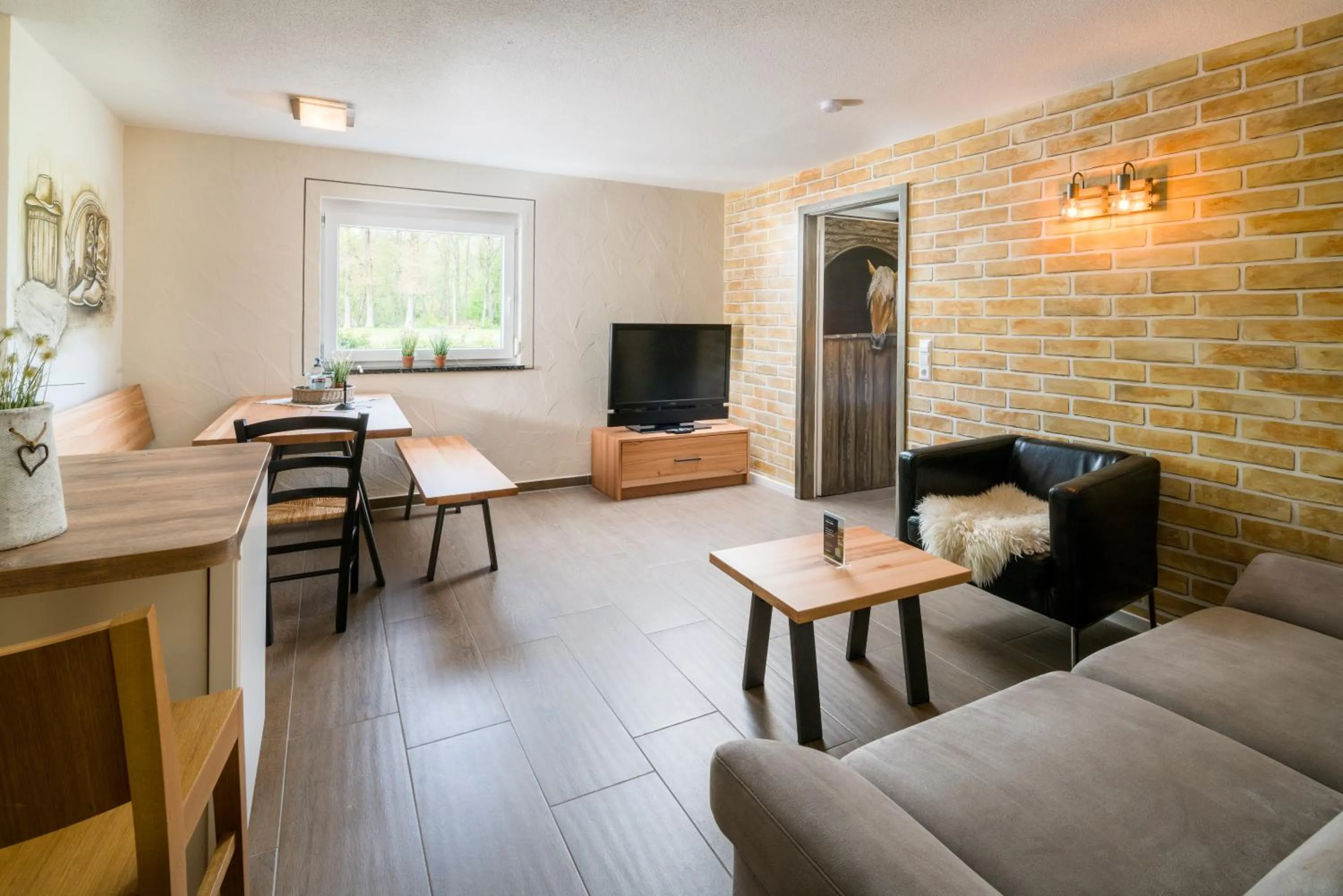 Living room in Hotel Hofgut Tiergarten