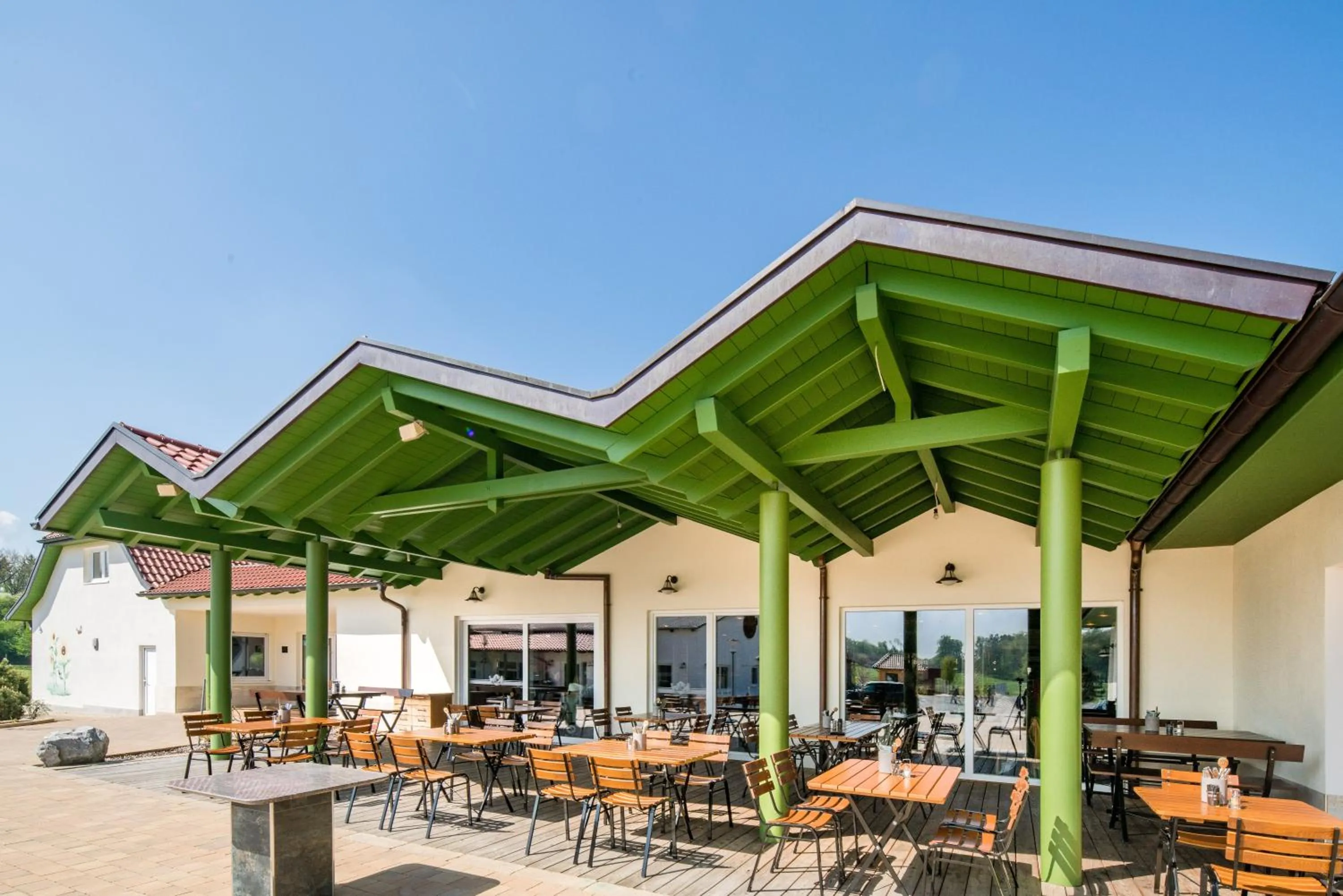 Patio in Hotel Hofgut Tiergarten