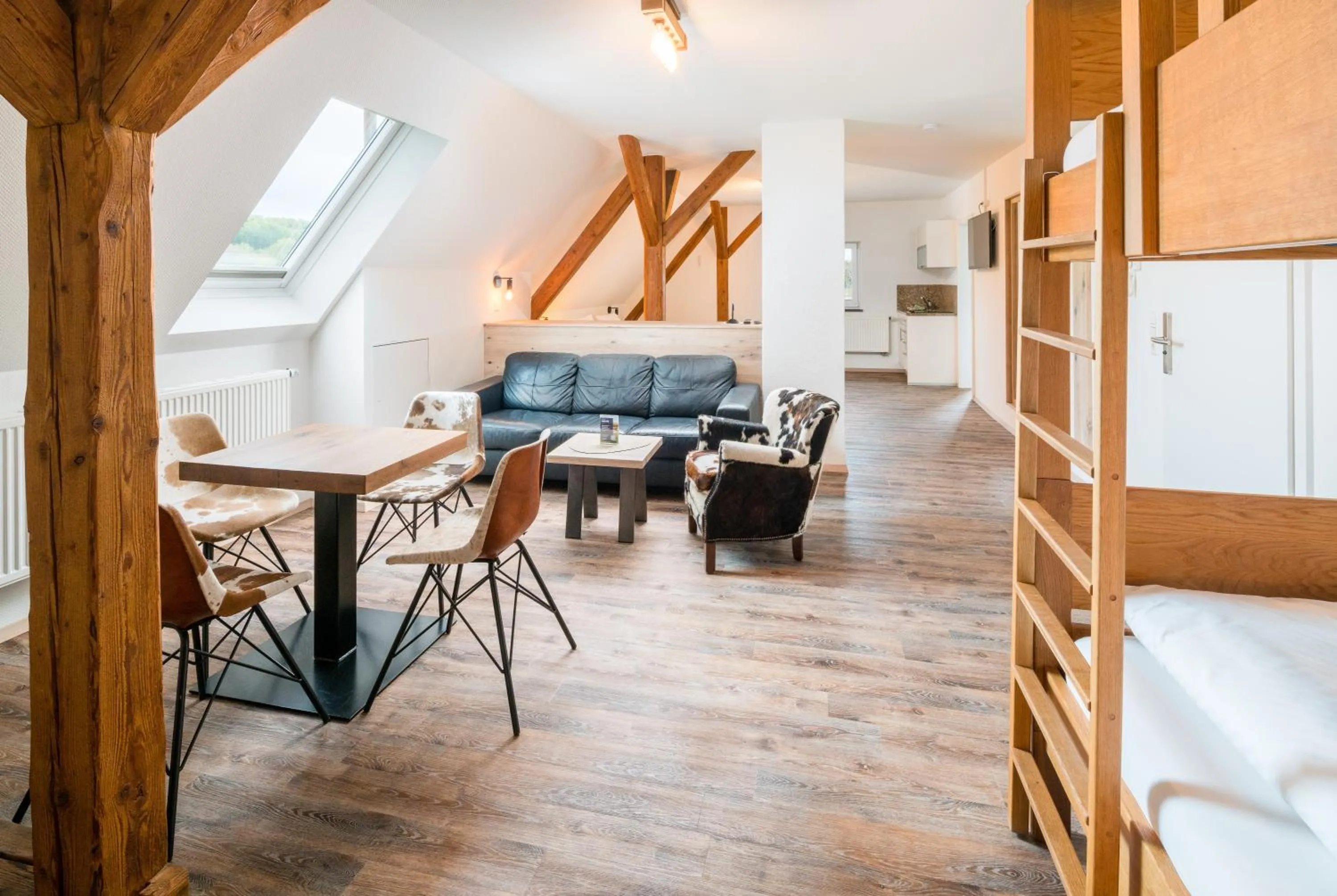Living room in Hotel Hofgut Tiergarten