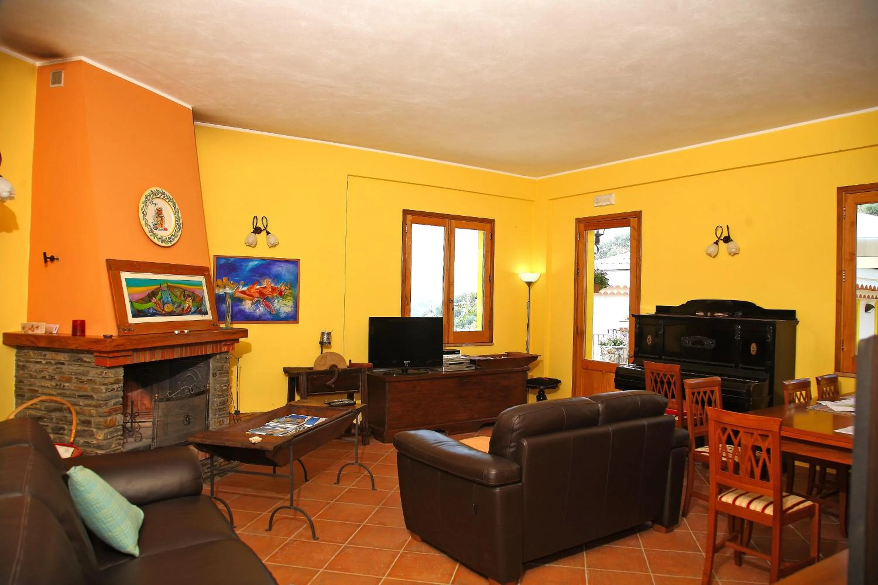 Communal lounge/ TV room in Borgo San Francesco