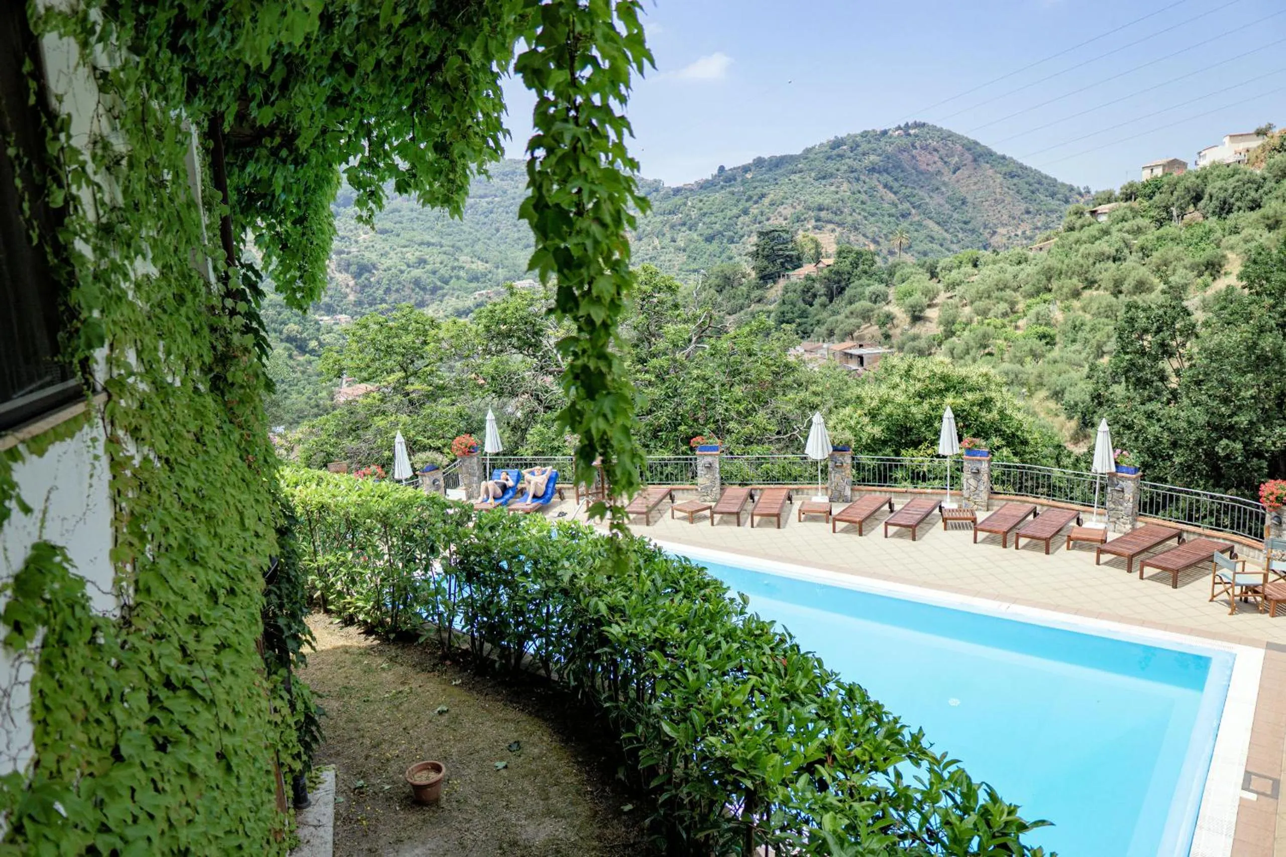 Pool view in Borgo San Francesco