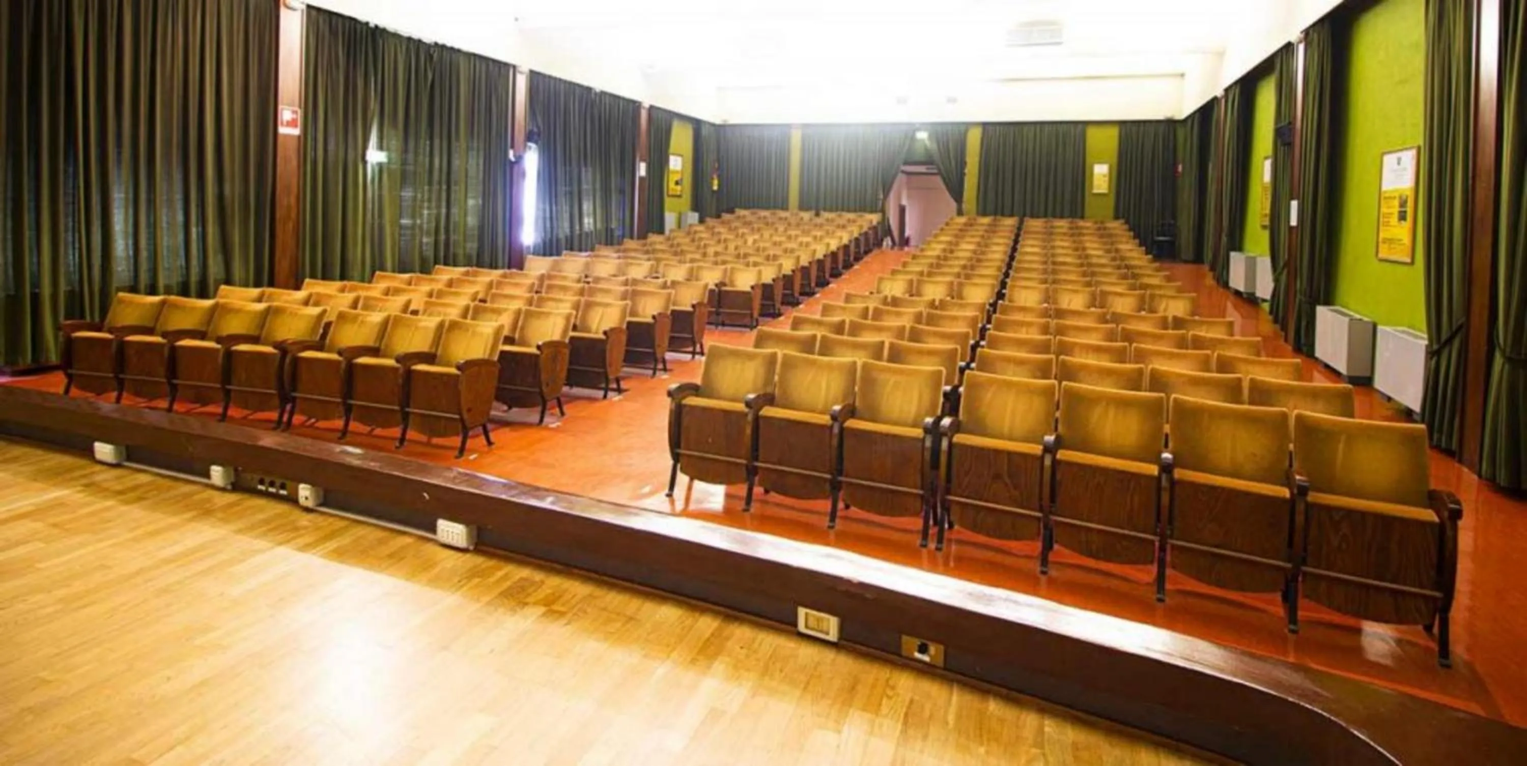 Meeting/conference room in LVG Hotel Collection - Il Chiostro