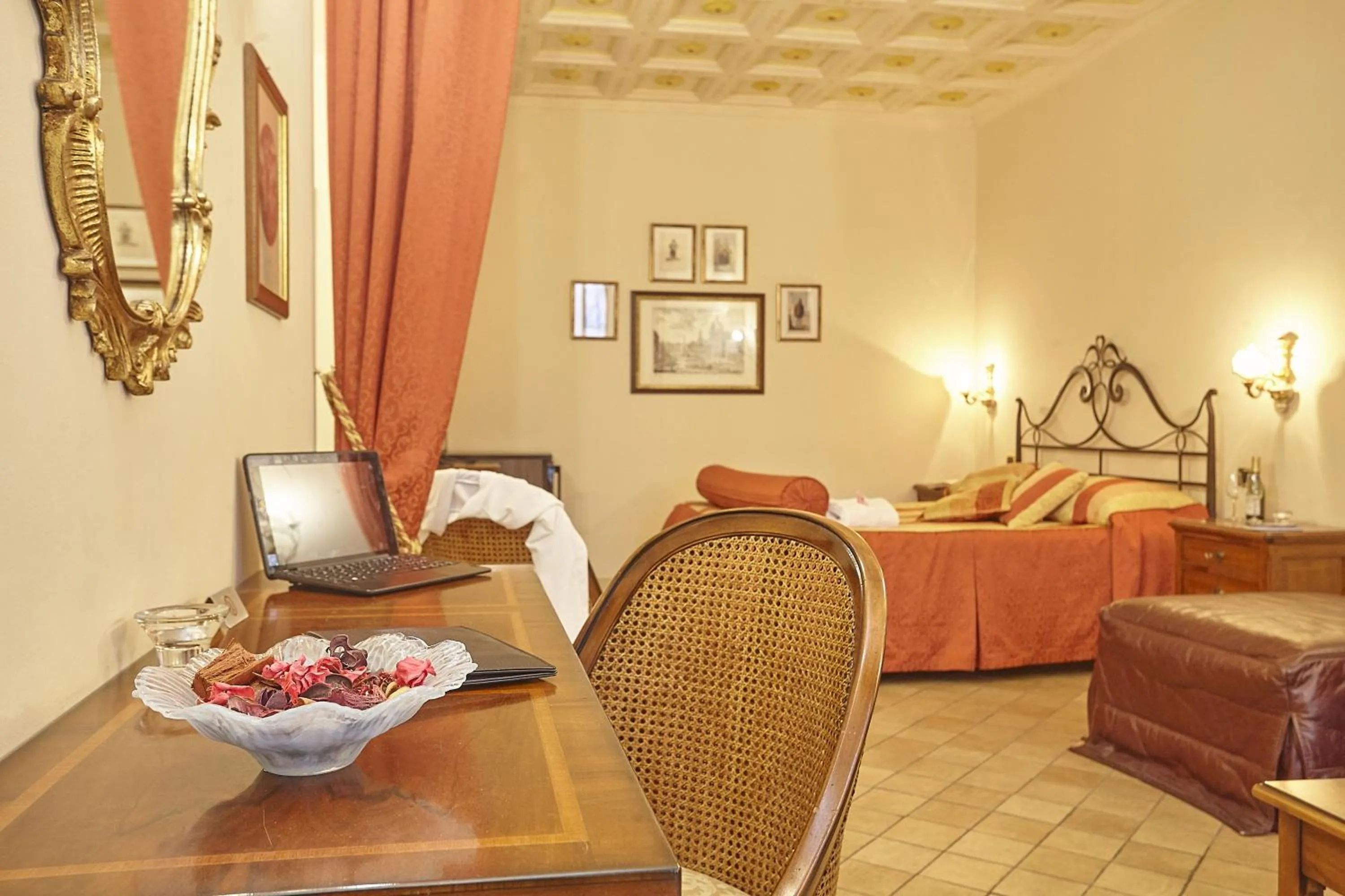 Photo of the whole room, Bed in Locanda del Gagini