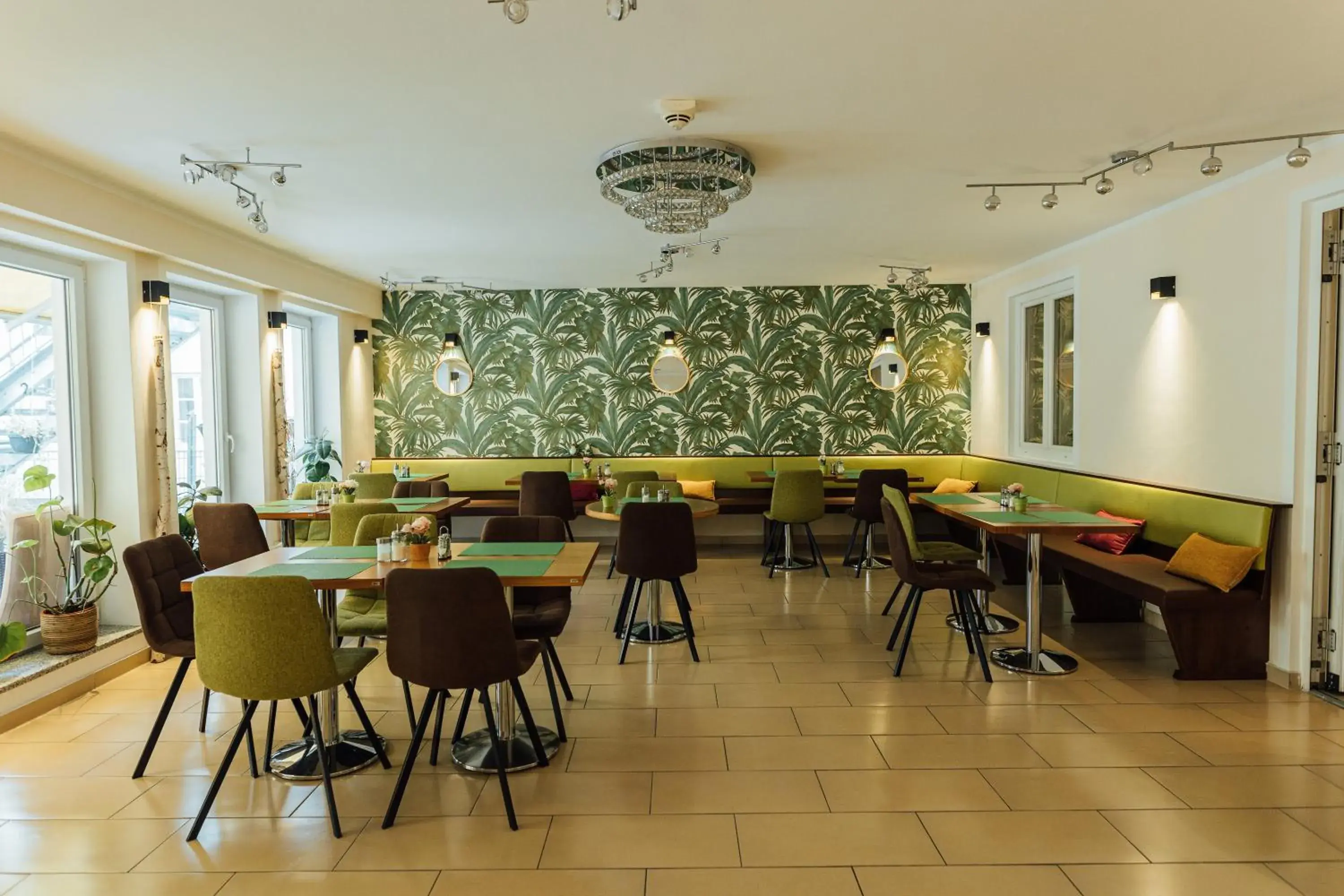 Breakfast in Hotel Andra München Breakfast in Hotel Andra München