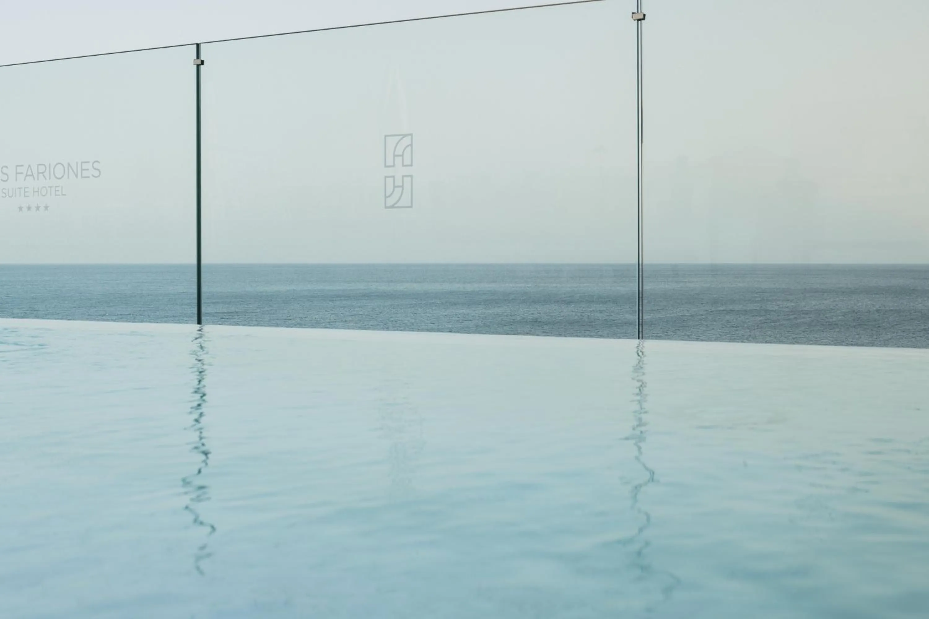 People in Plus Fariones Suite Hotel