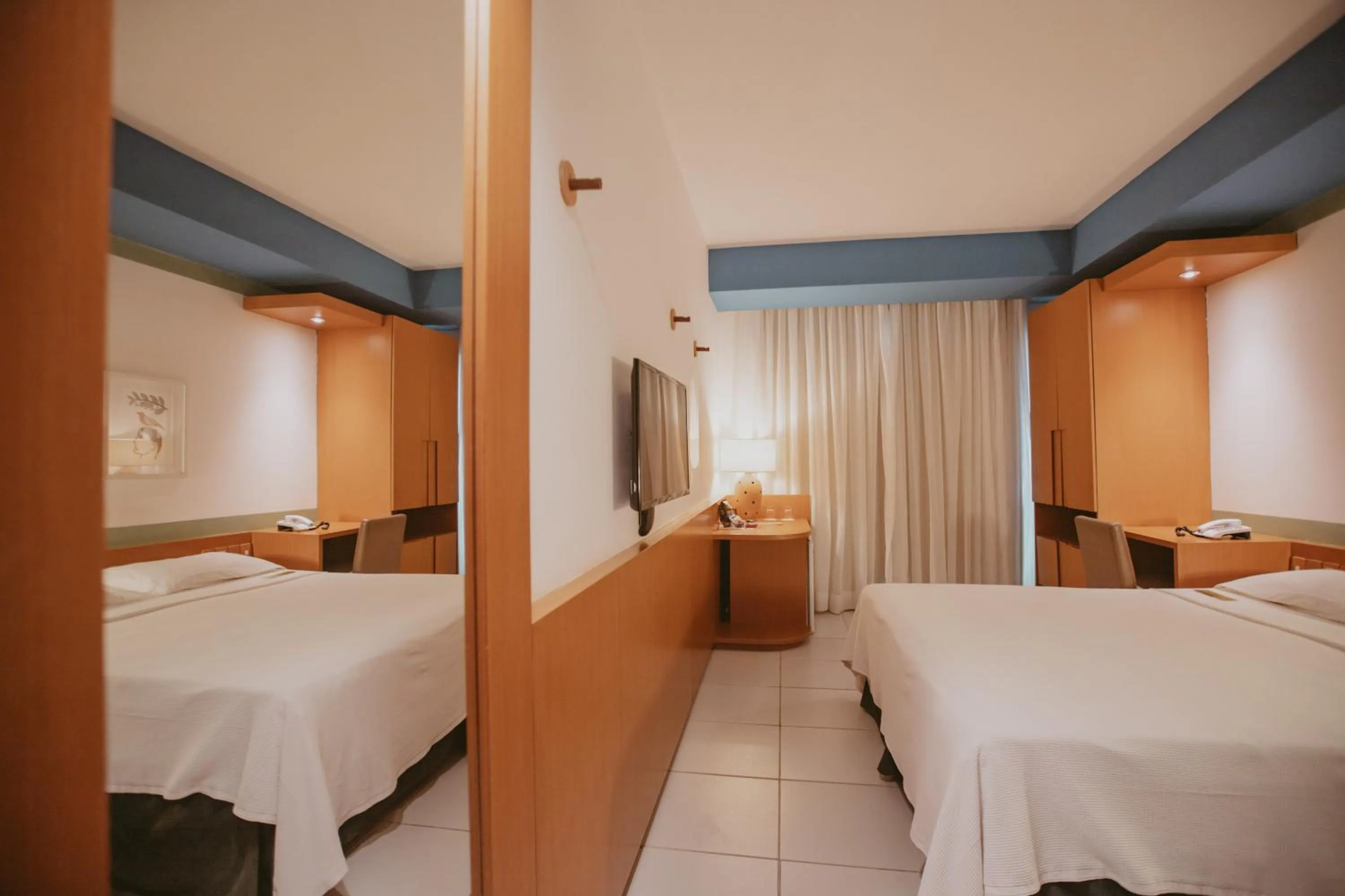 Bed in Verdegreen Hotel