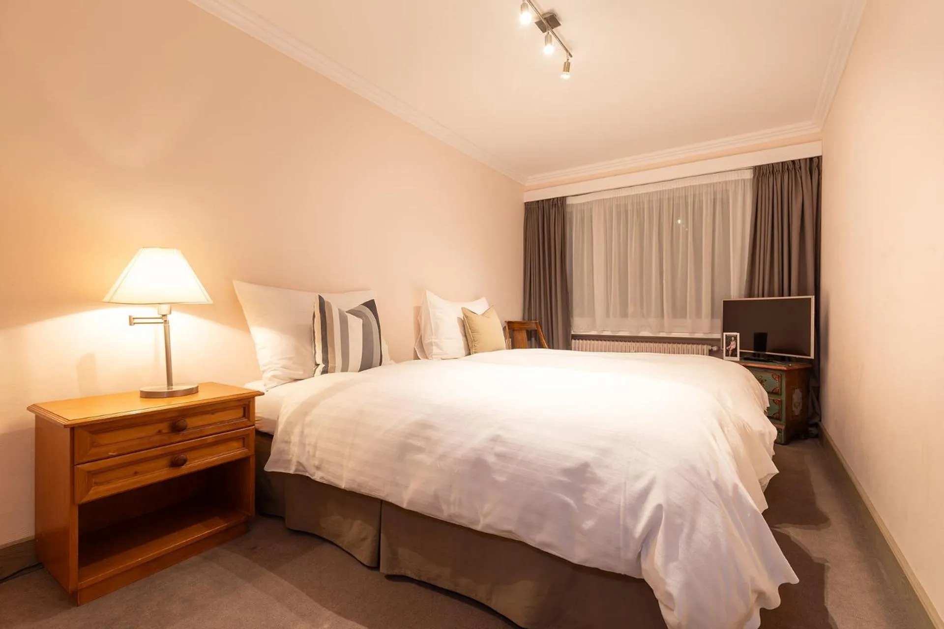 Bedroom, Bed in Hotel Central, SPA & LOUNGE BAR