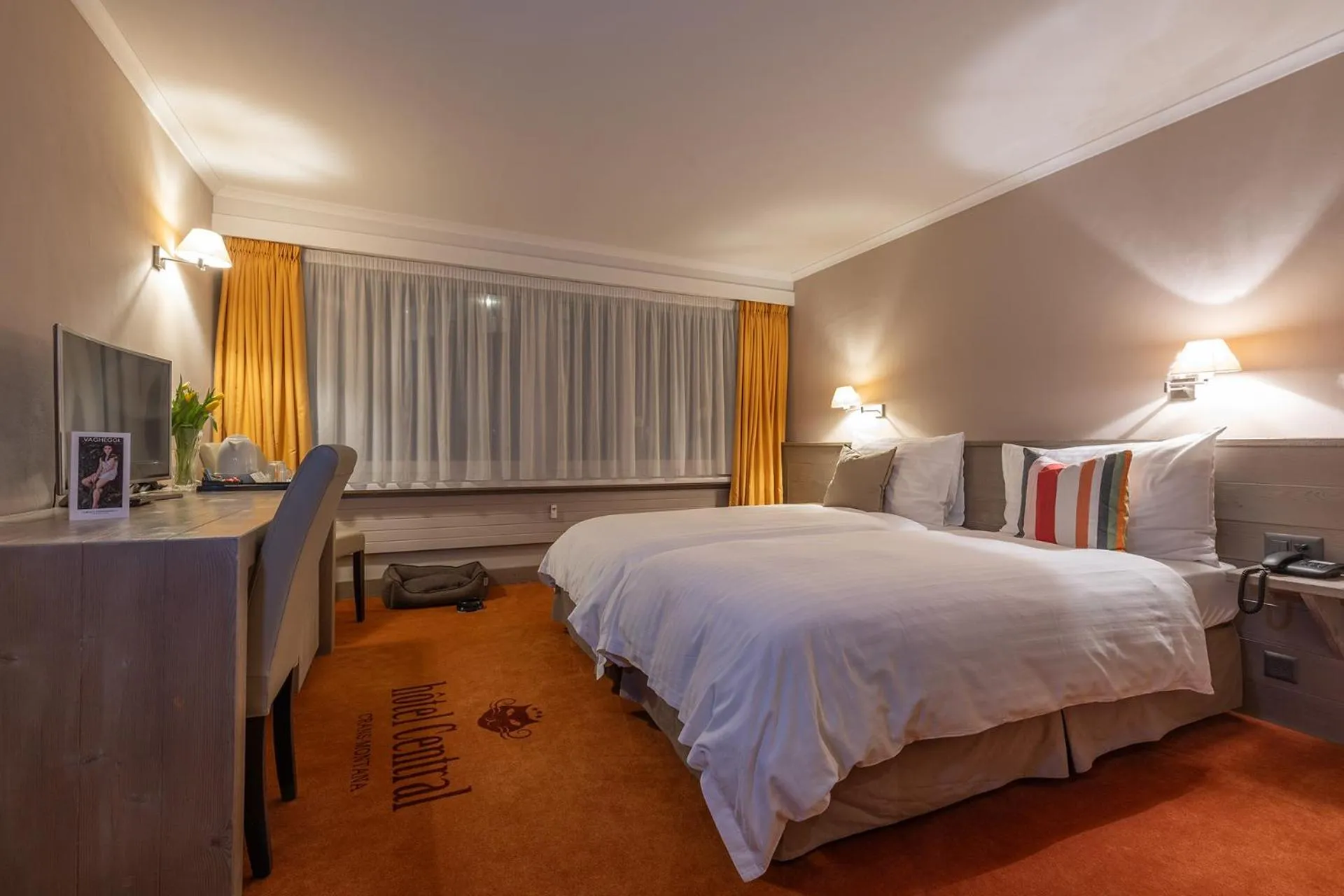 Bedroom, Bed in Hotel Central, SPA & LOUNGE BAR