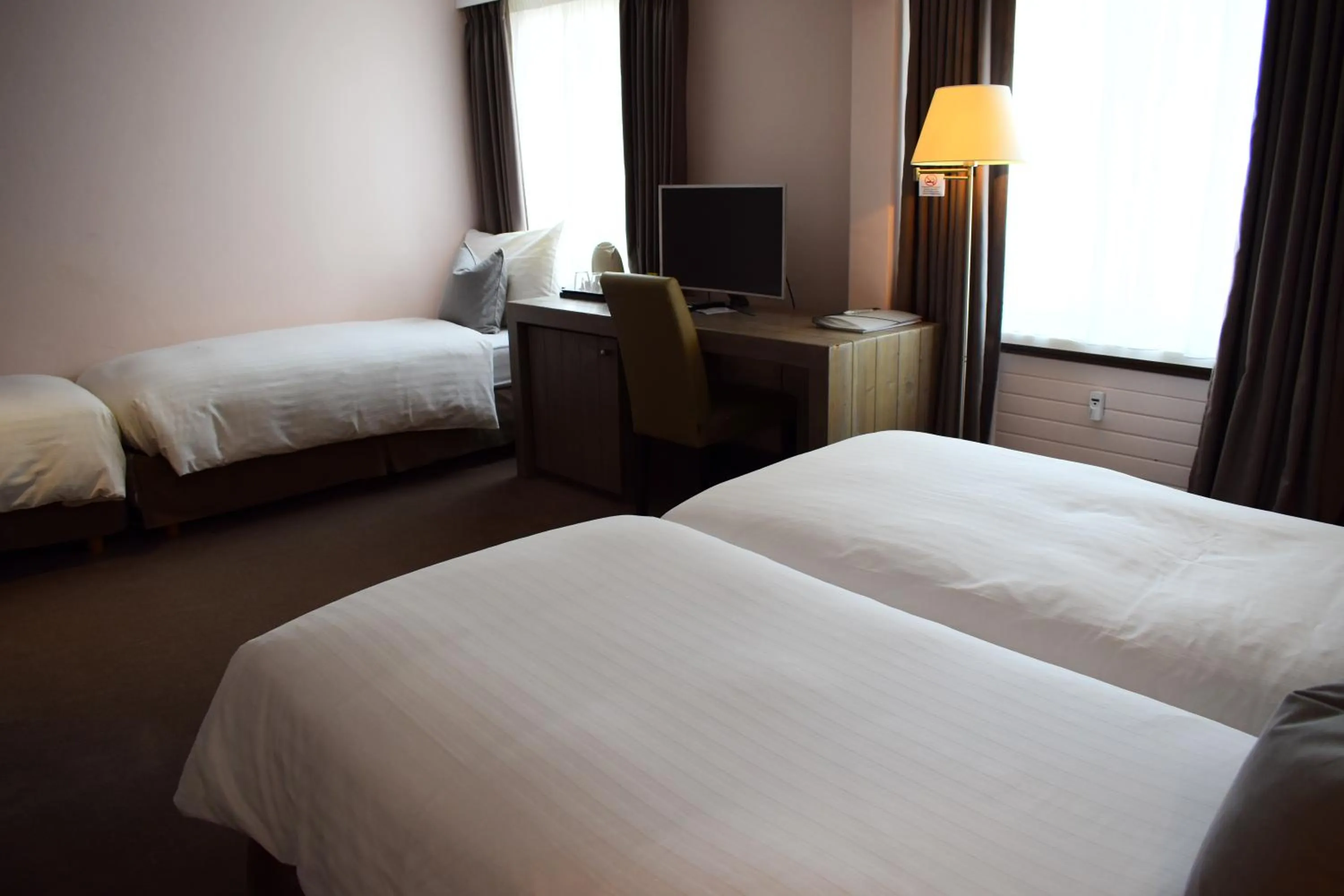 Bedroom, Bed in Hotel Central, SPA & LOUNGE BAR