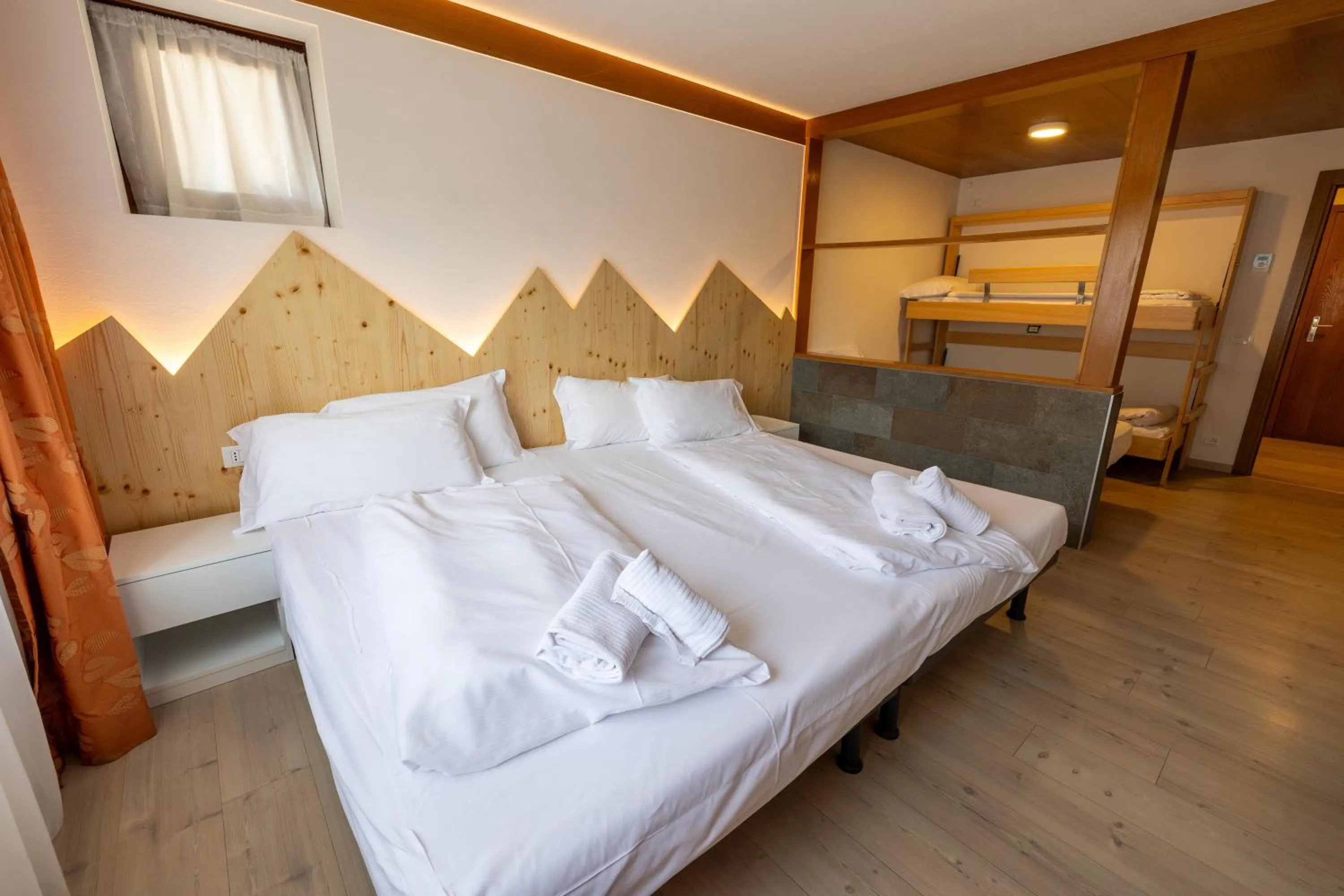 Photo of the whole room, Bed in Hotel Villaggio Nevada