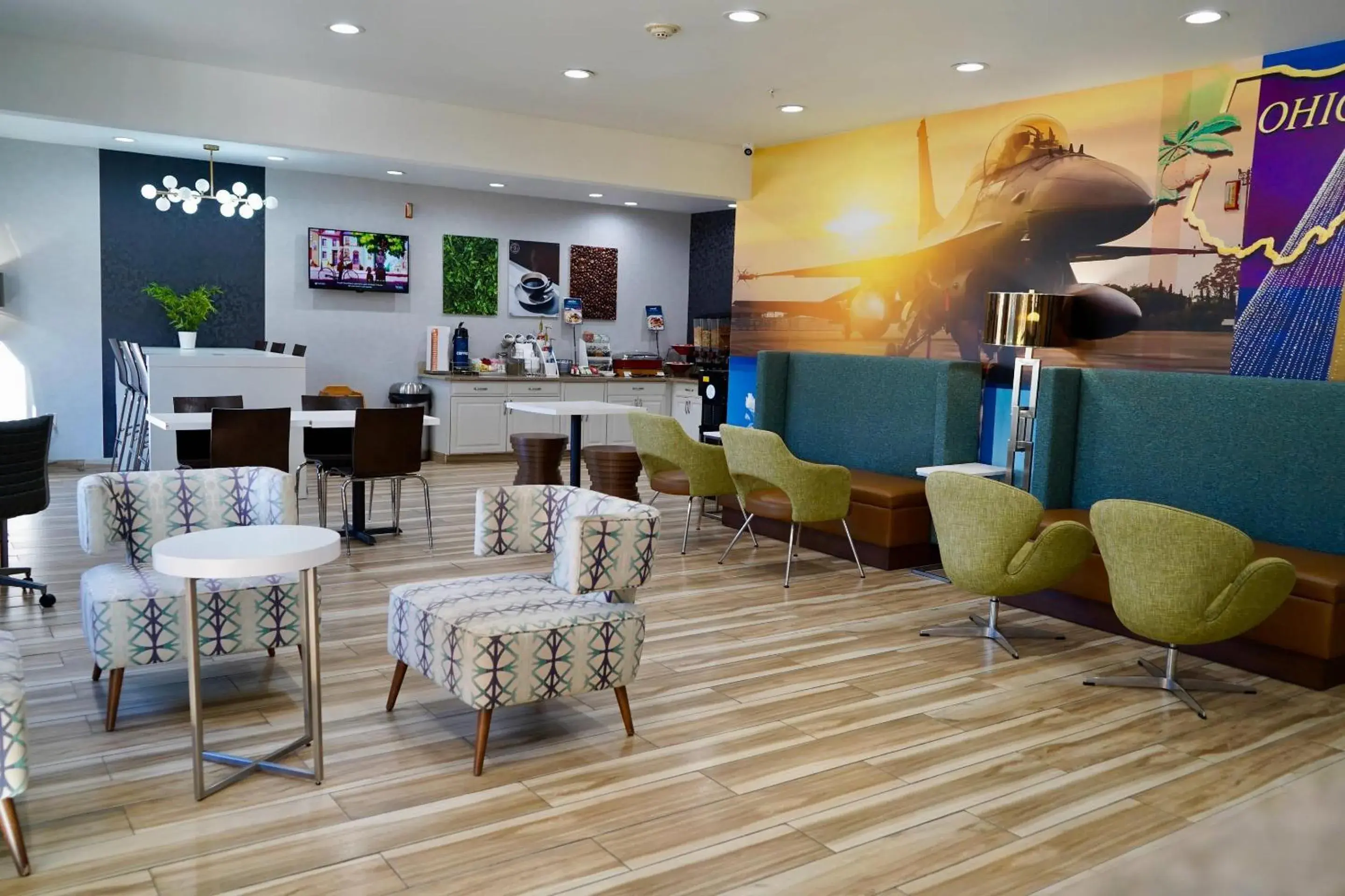 Breakfast in Clarion Inn Fairborn - Dayton near Wright Patterson Breakfast in Clarion Inn Fairborn - Dayton near Wright Patterson