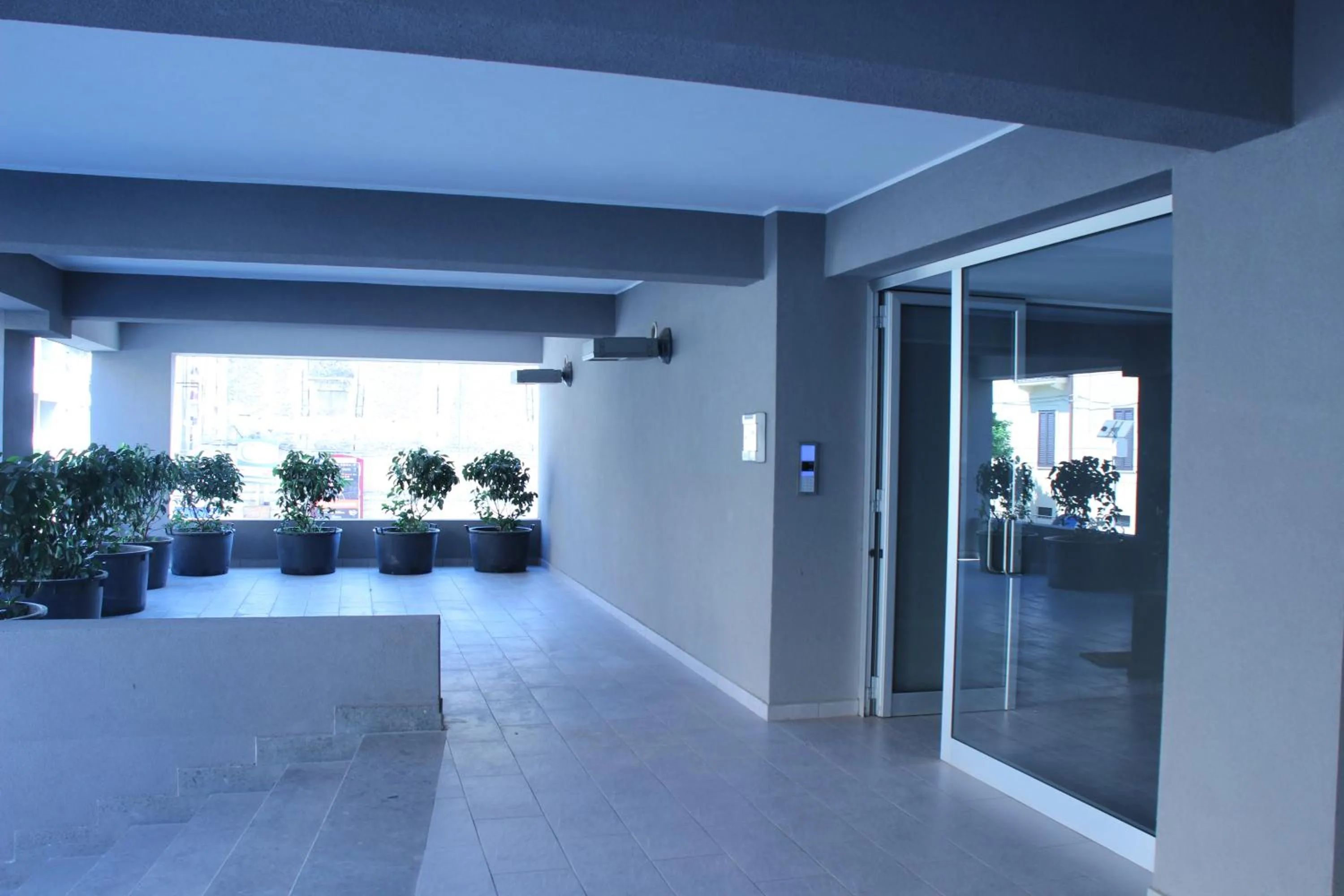 Facade/entrance in Reggionord