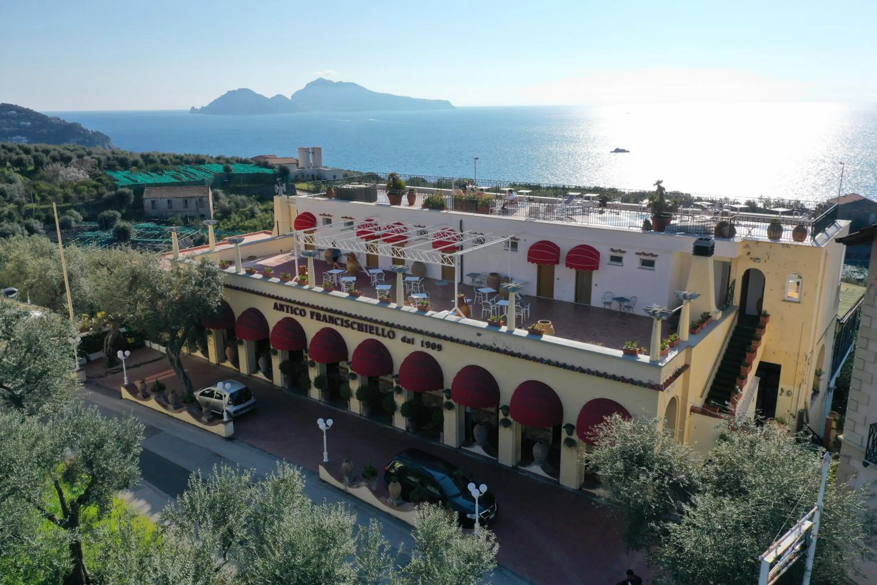 Solarium in Hotel Villa Pina Antico Francischiello
