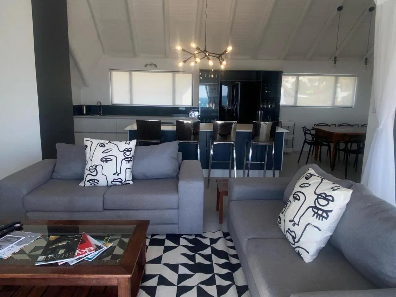 Lounge or bar in Summerhill Self-Catering Accommodation St Francis Bay