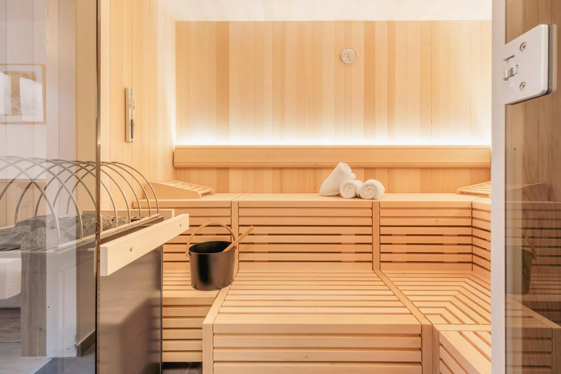 Sauna in Hotel Villa Lago