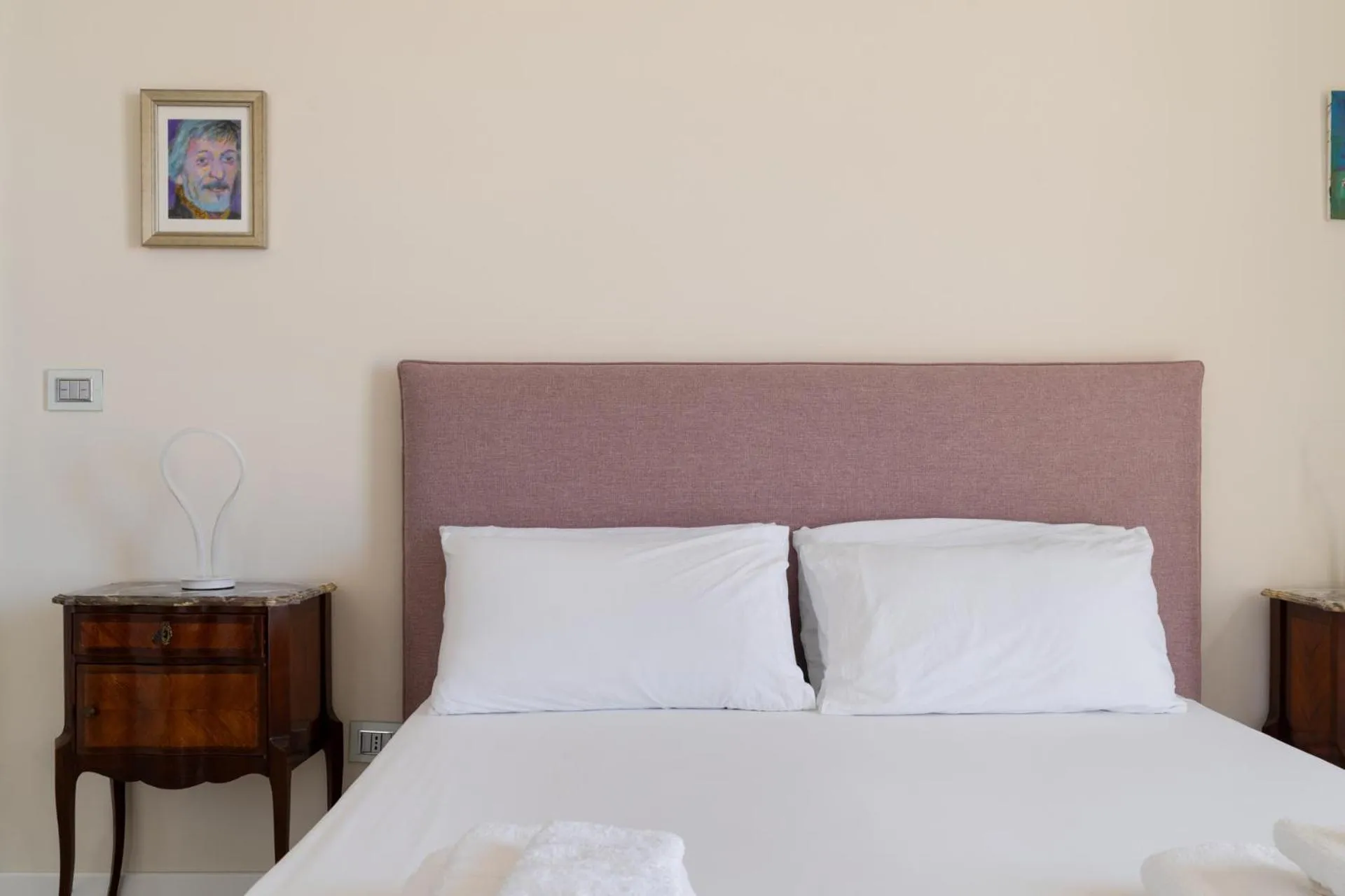 Bed in My Loft in Naples
