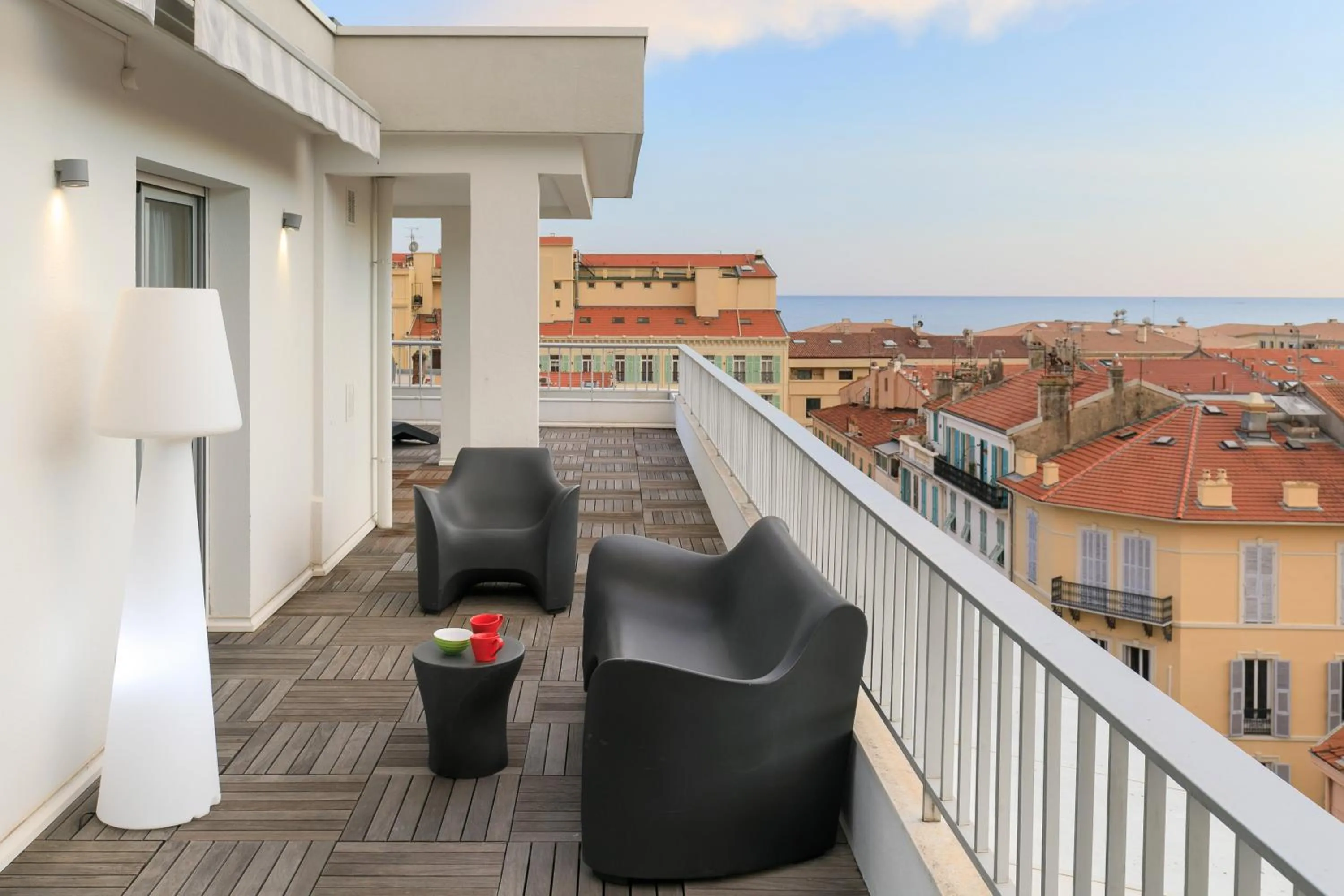 Balcony/Terrace in Ibis Styles Menton Centre