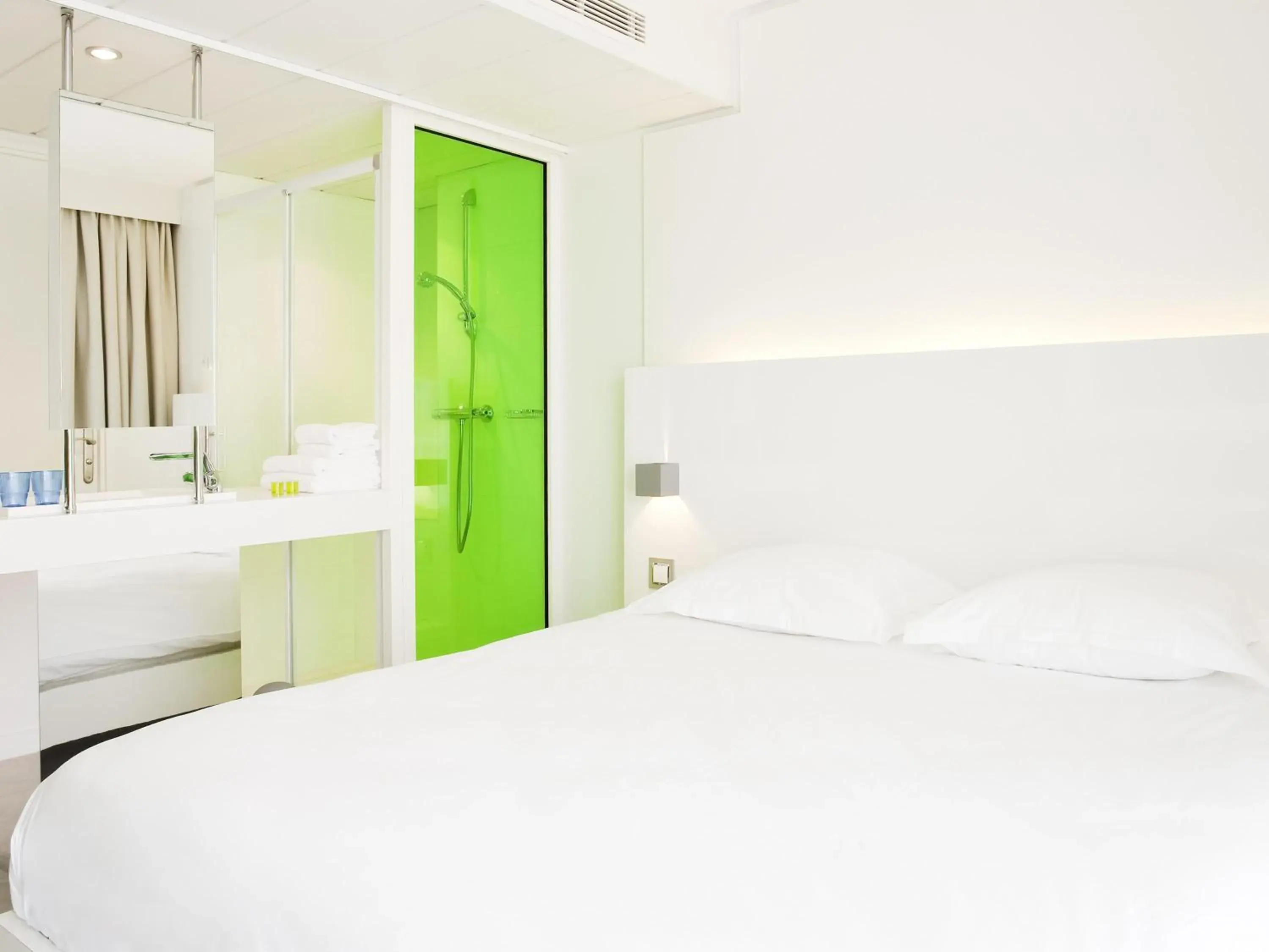 Bedroom, Bed in Ibis Styles Menton Centre Bedroom, Bed in Ibis Styles Menton Centre