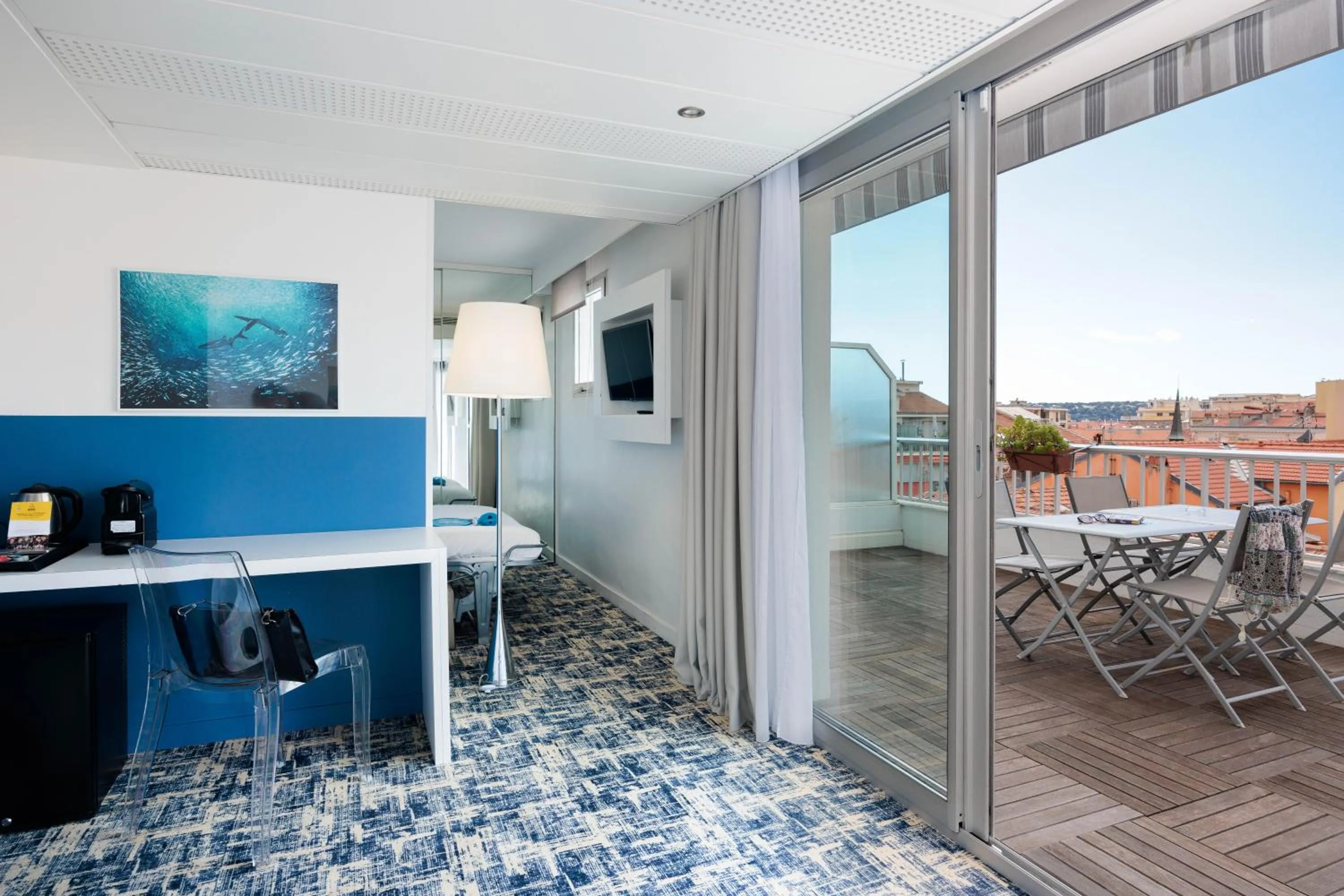 Balcony/Terrace in Ibis Styles Menton Centre
